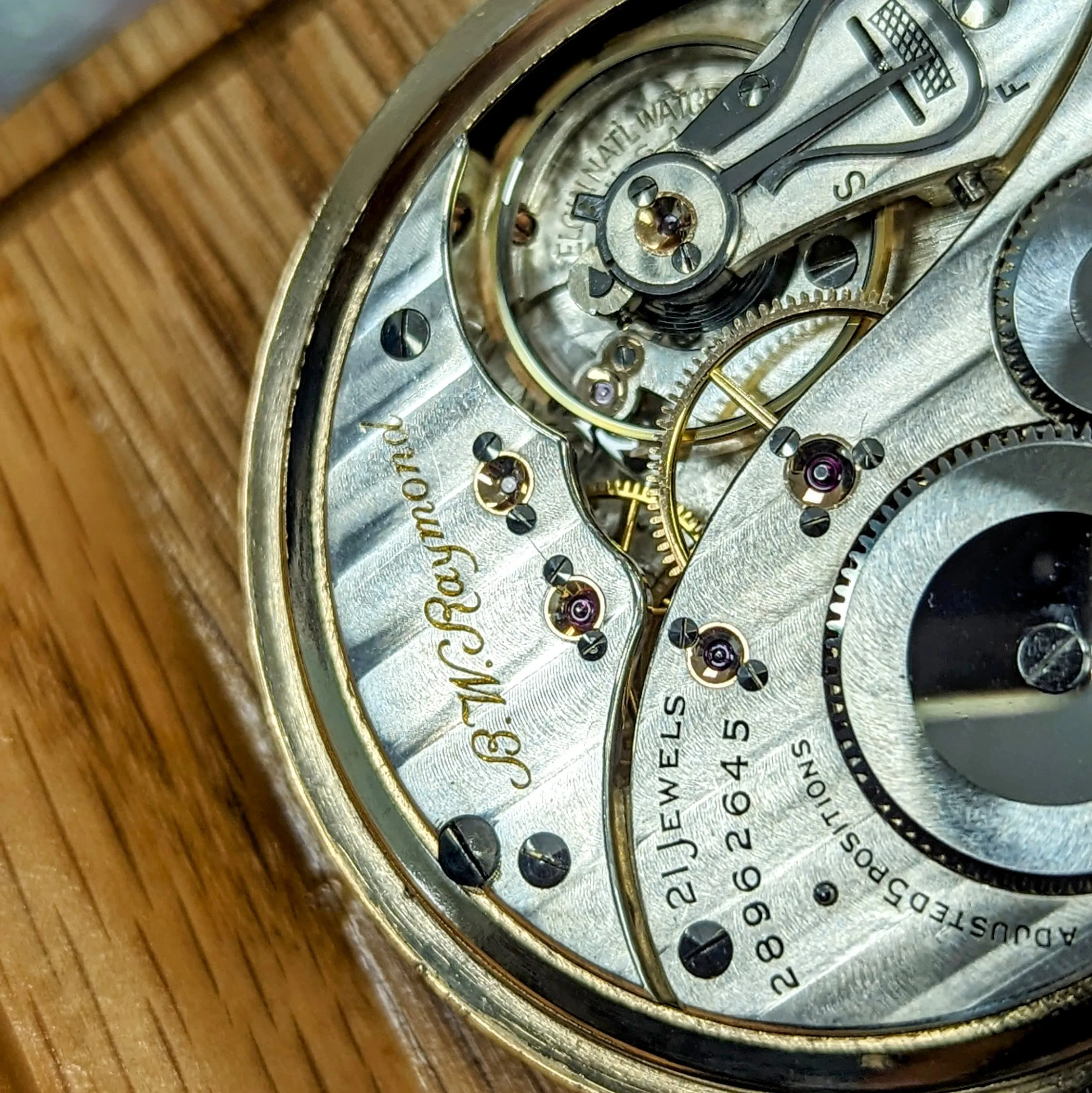 1926 ELGIN B. W. Raymond Pocket Watch Up Down Wind Indicator 21 Jewels 16s