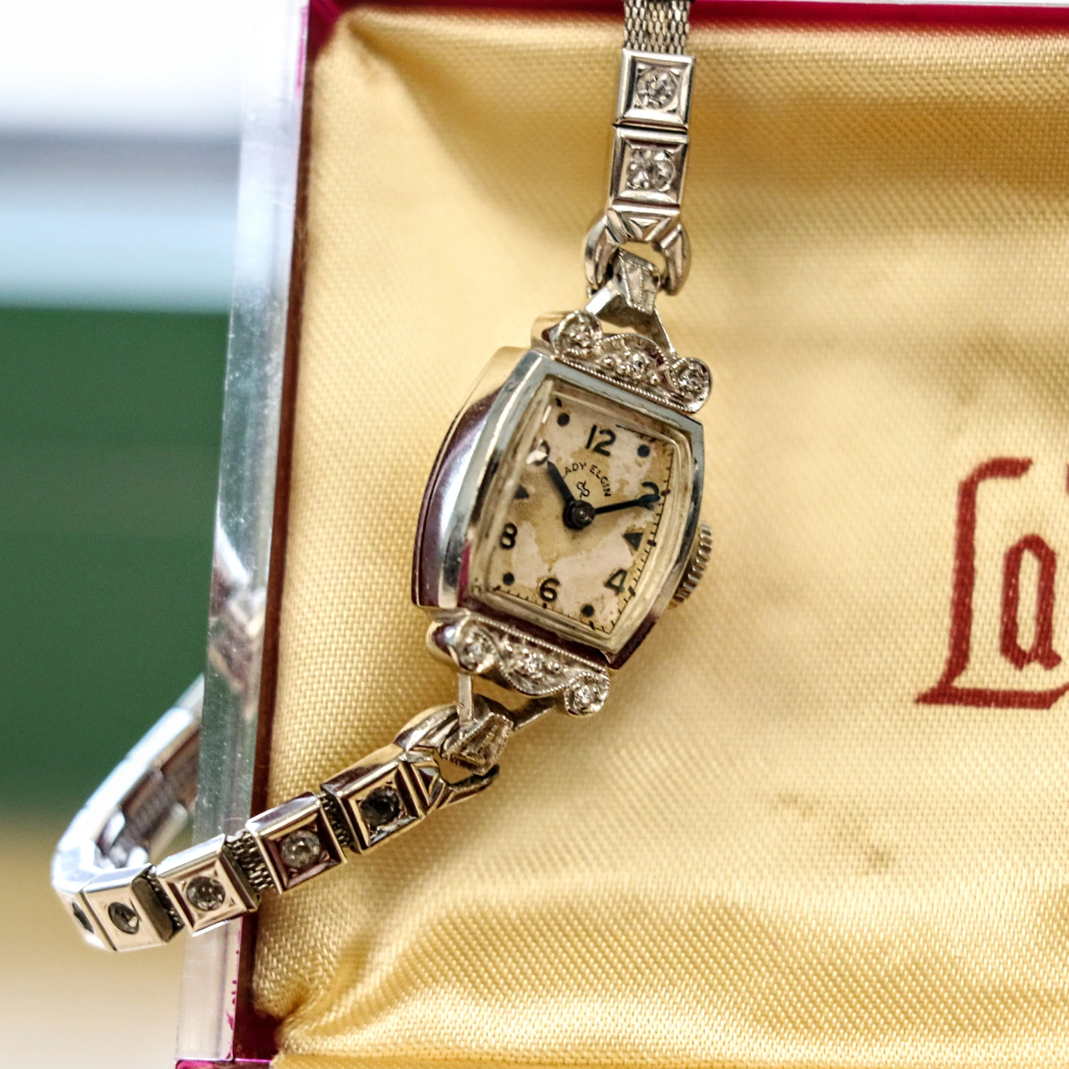 1950 Lady ELGIN Diamond Wristwatch 14K White GOLD Cal. 650 19 Jewels 4 ADJ'S - In BOX!