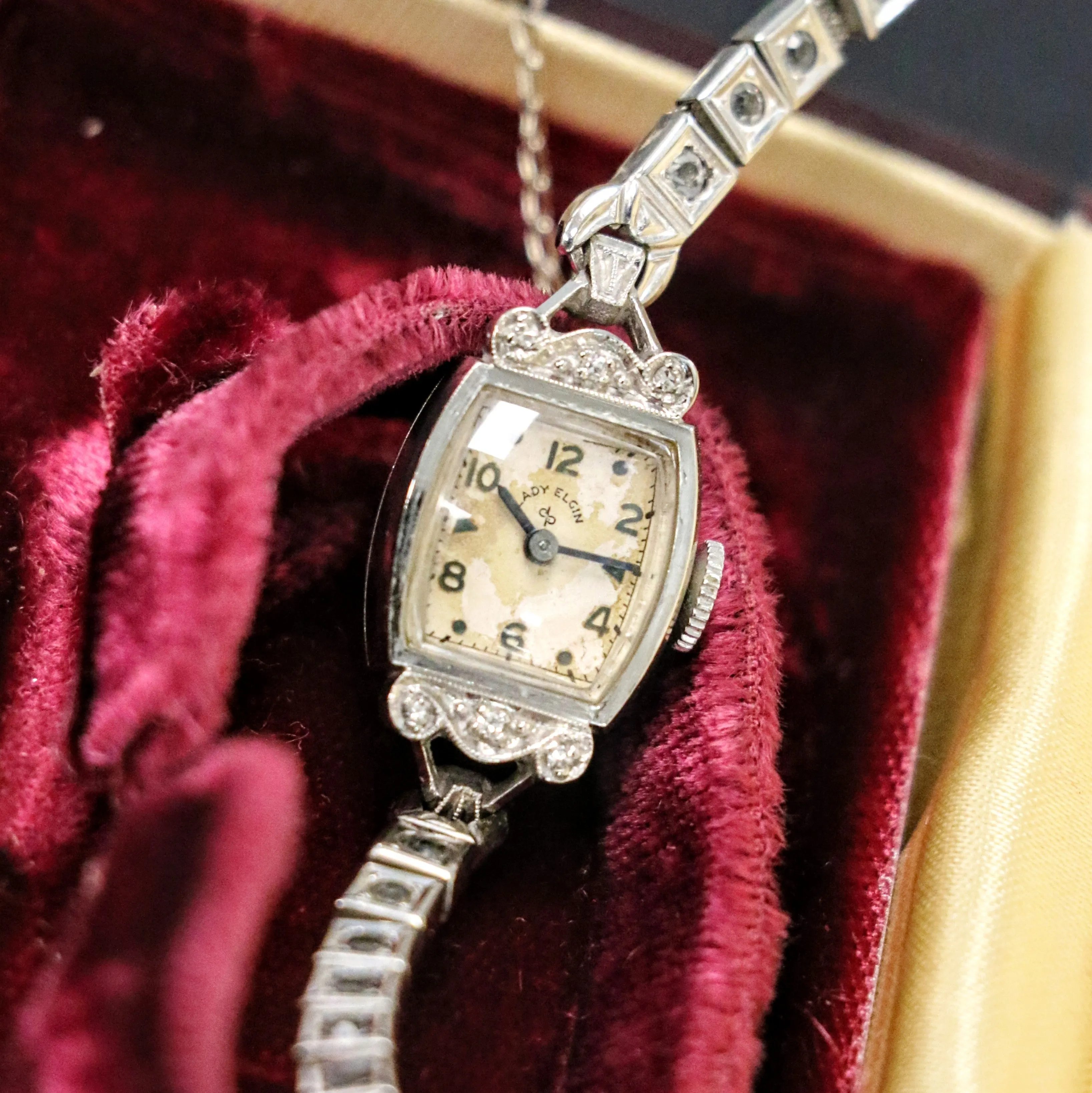 1950 Lady ELGIN Diamond Wristwatch 14K White GOLD Cal. 650 19 Jewels 4 ADJ'S - In BOX!