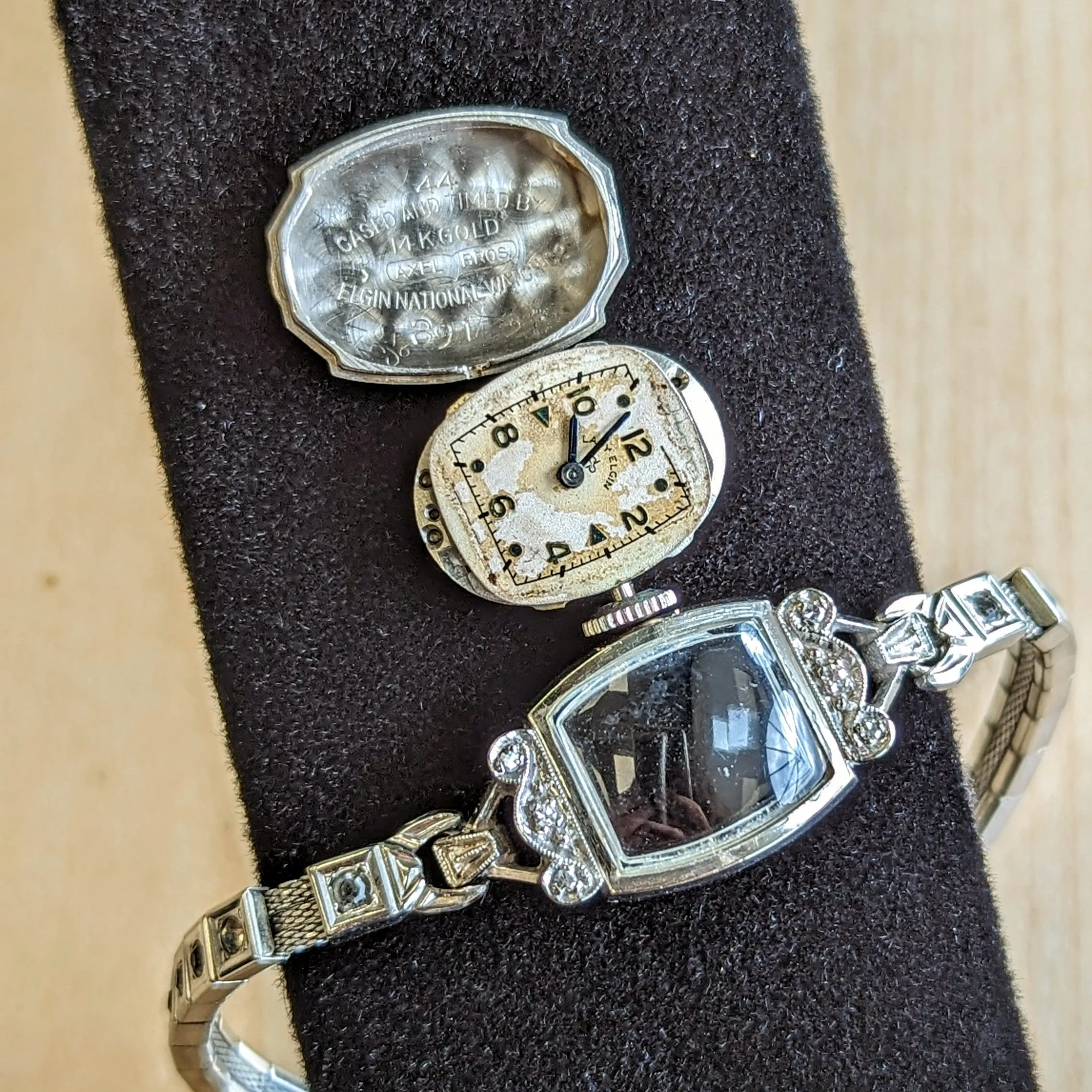 1950 Lady ELGIN Diamond Wristwatch 14K White GOLD Cal. 650 19 Jewels 4 ADJ'S - In BOX!