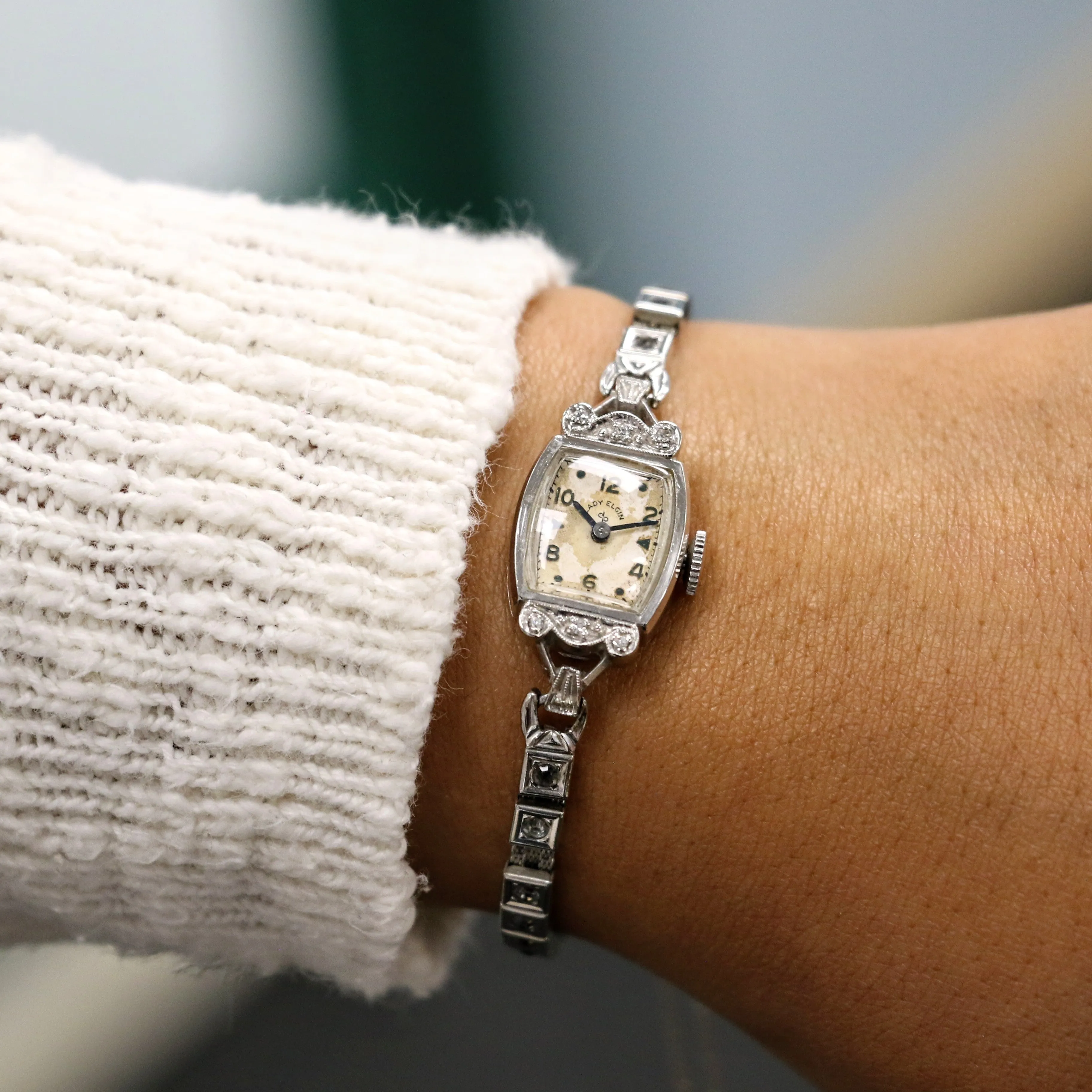 1950 Lady ELGIN Diamond Wristwatch 14K White GOLD Cal. 650 19 Jewels 4 ADJ'S - In BOX!