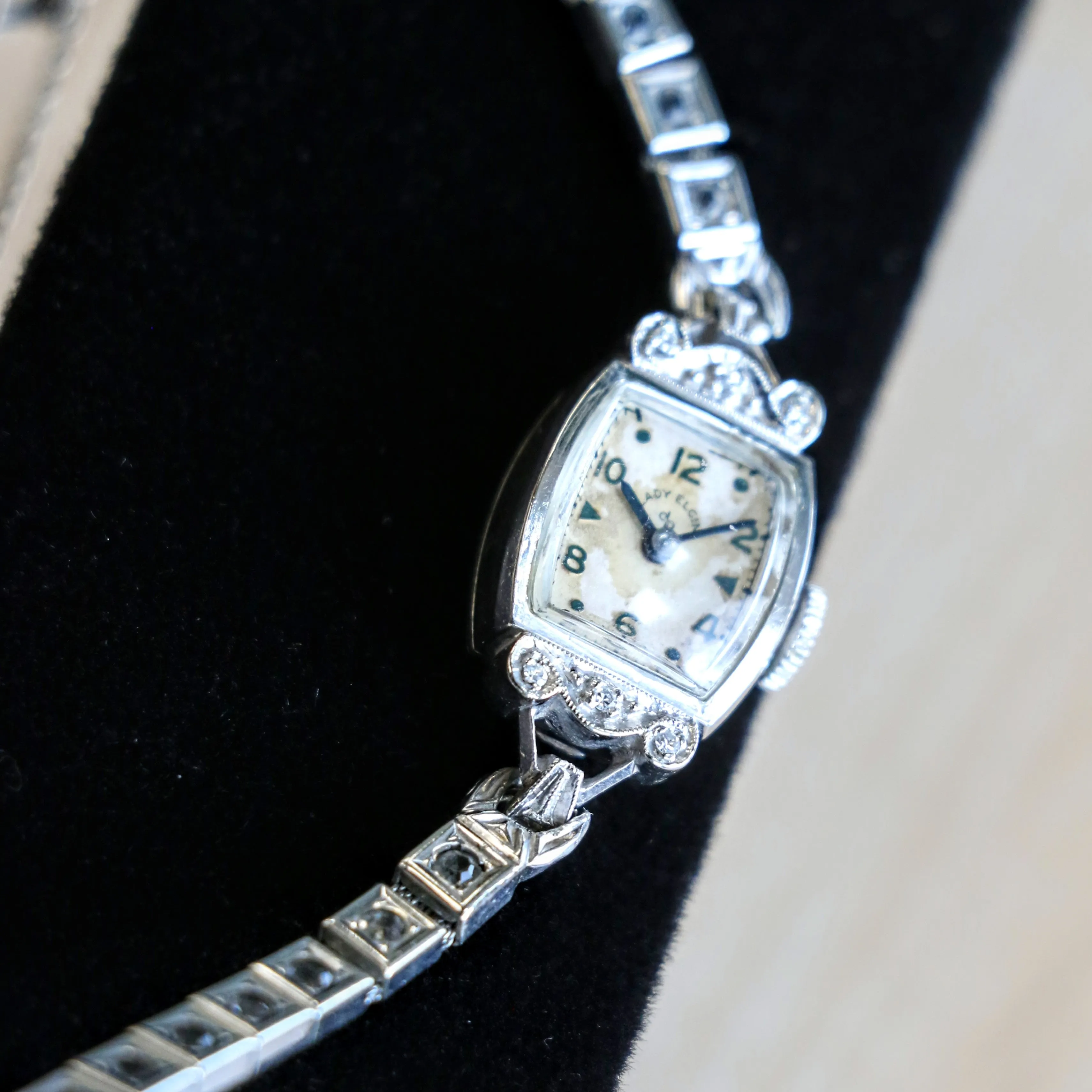 1950 Lady ELGIN Diamond Wristwatch 14K White GOLD Cal. 650 19 Jewels 4 ADJ'S - In BOX!