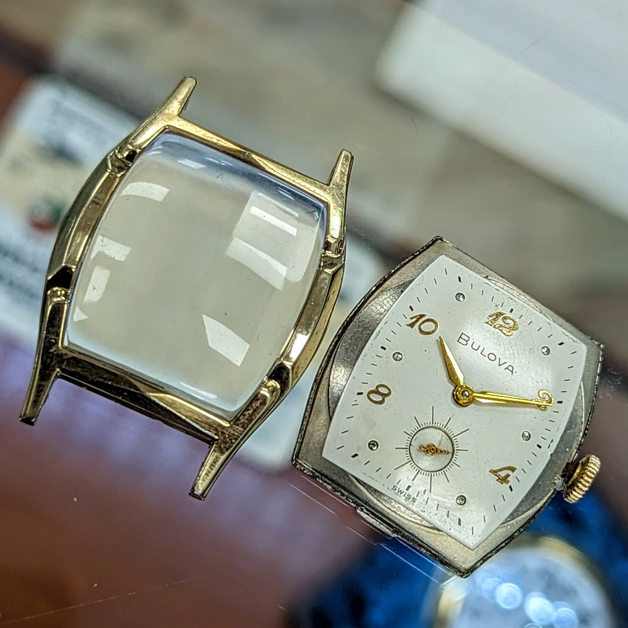 1956 BULOVA Gedney Watch 17 Jewels Cal. 11AC Fancy Tonneau Case Swiss Wristwatch