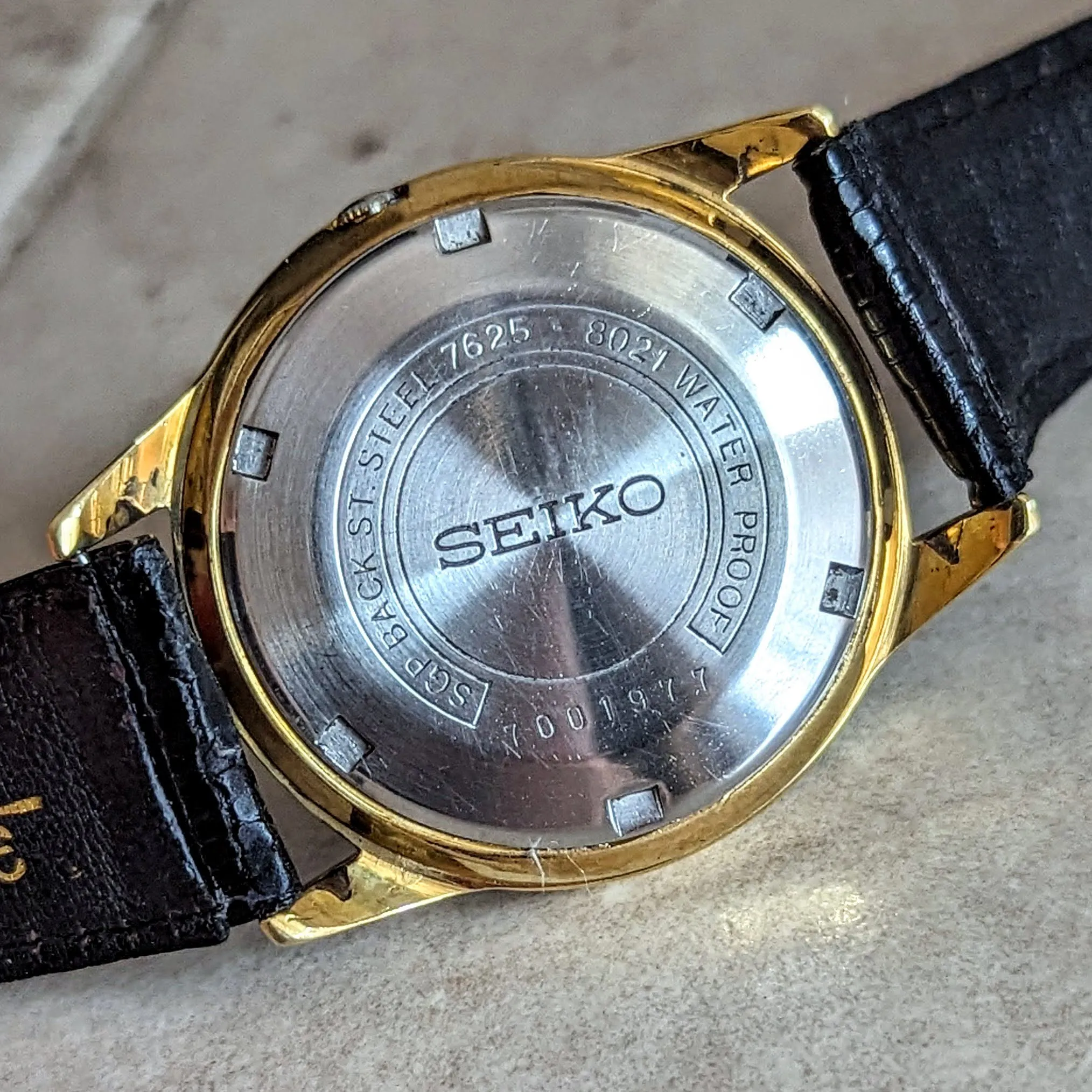 1967 SEIKO Sea Horse Automatic Watch 17 Jewels 7625-8021 Date Indicator Wristwatch