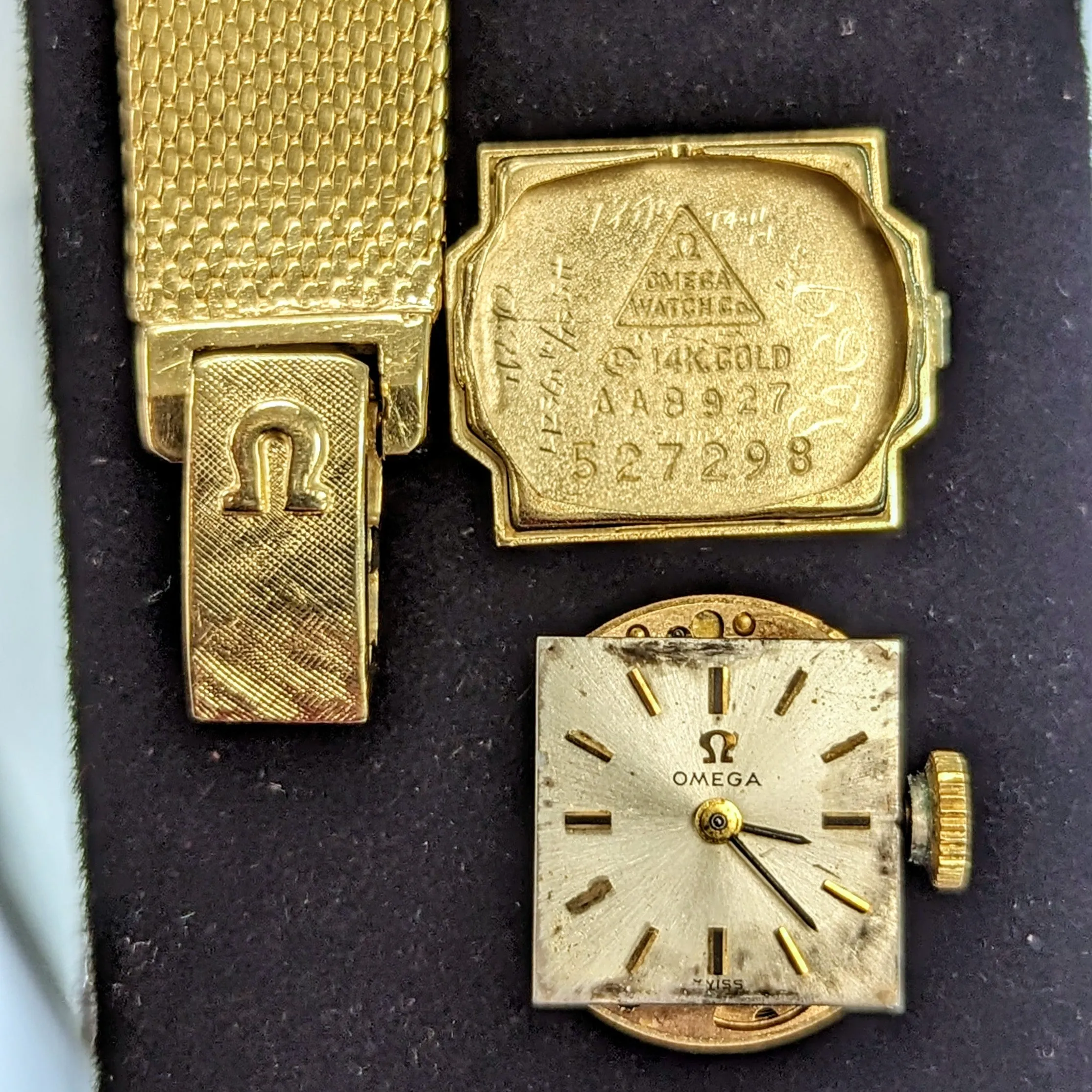 1968 OMEGA Ladies Dress Wristwatch 14K Yellow GOLD Ref. AA8927 Cal. 484 Vintage Watch