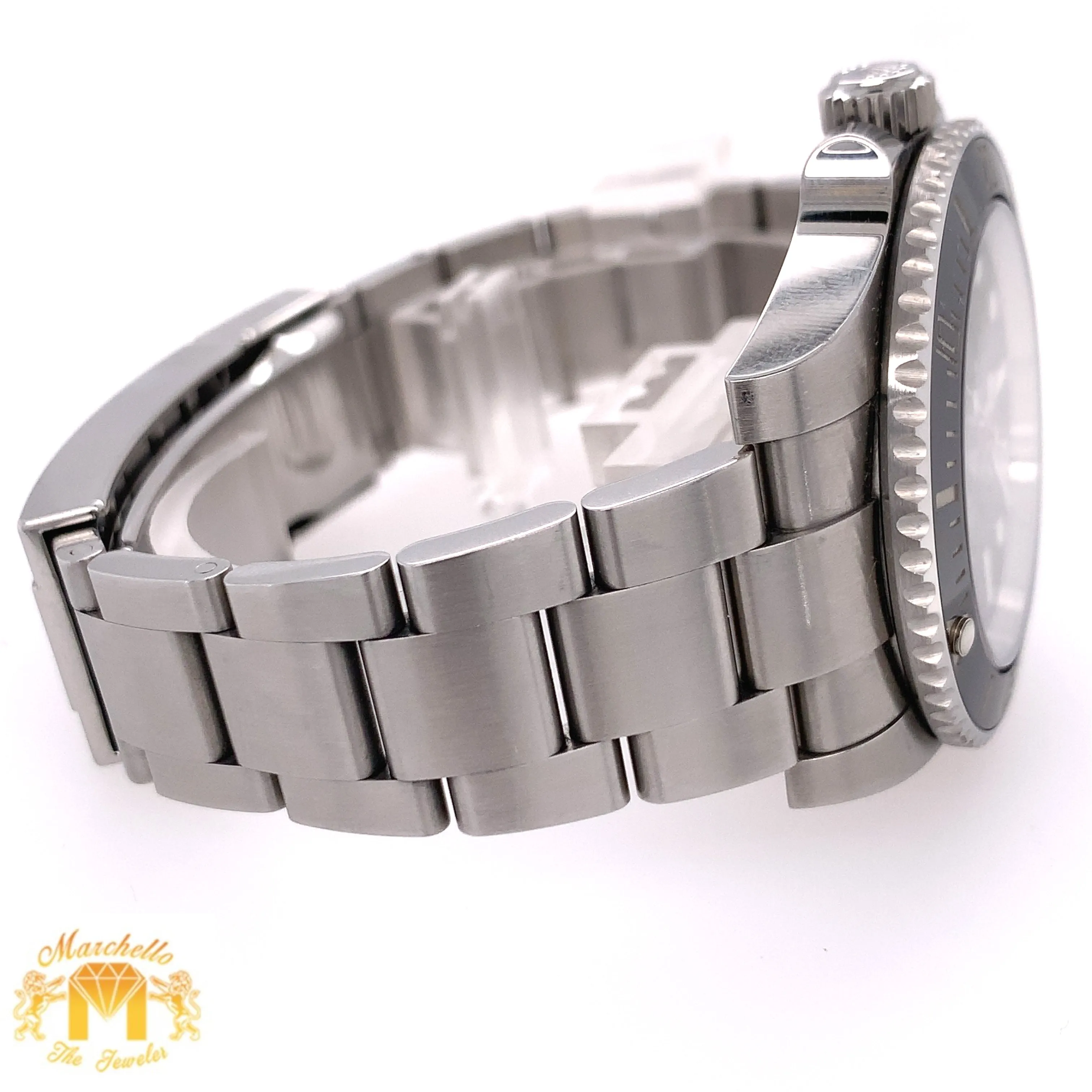 40mm Rolex Submariner Watch with Oyster Bracelet (2018, papers)