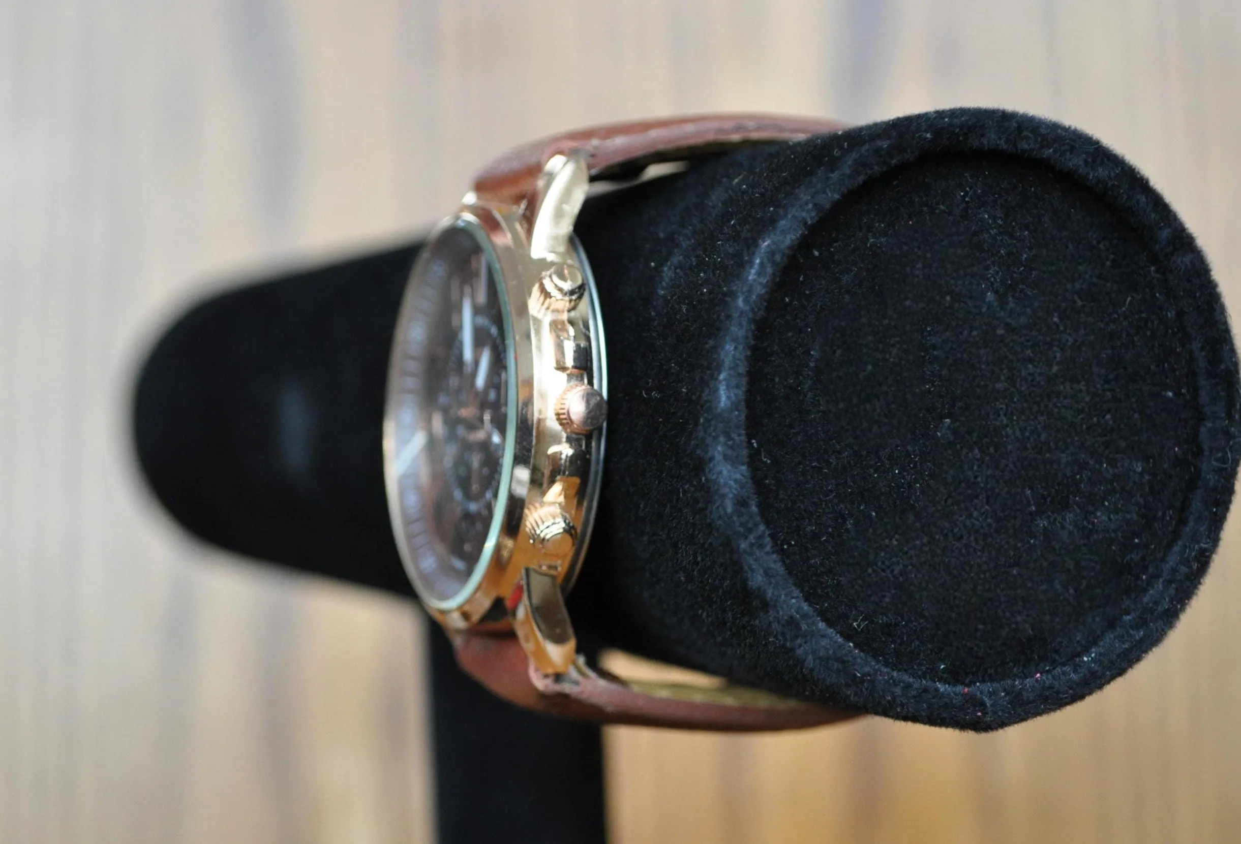 Antique Geneva Platinum Leather Watch  - Vintage Platinum Geneva Wrist Watch - Does Not Work!