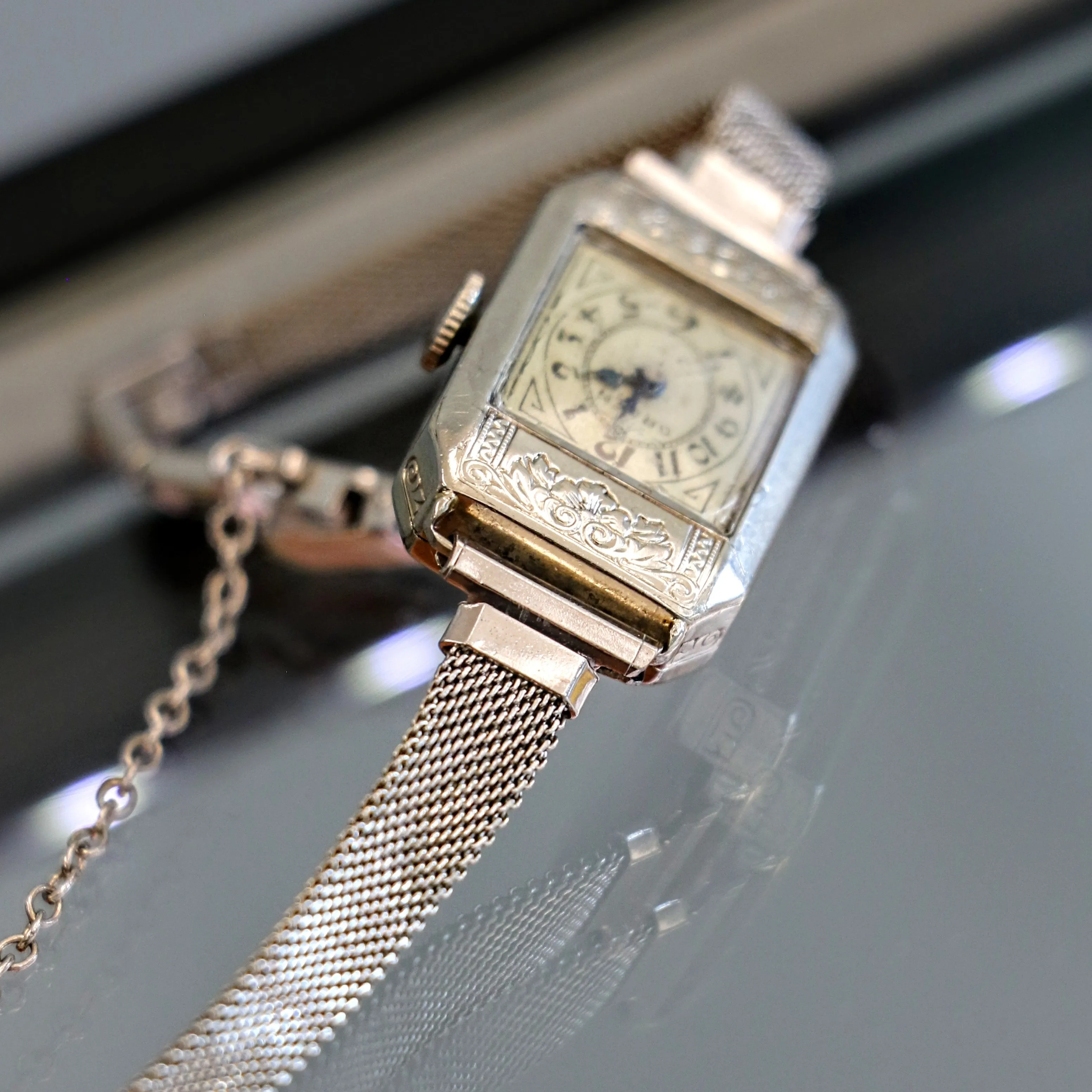 Art Deco Ladies Gruen Watch - Original Bracelet Vintage Wristwatch