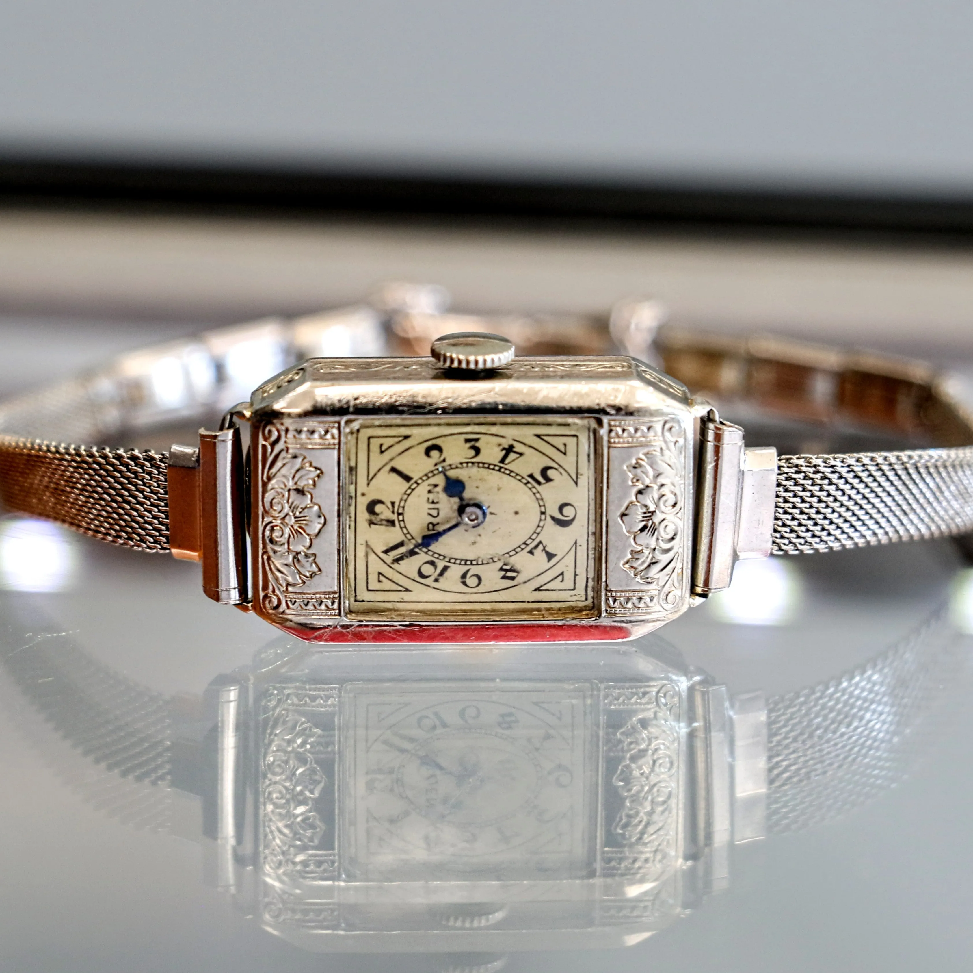 Art Deco Ladies Gruen Watch - Original Bracelet Vintage Wristwatch