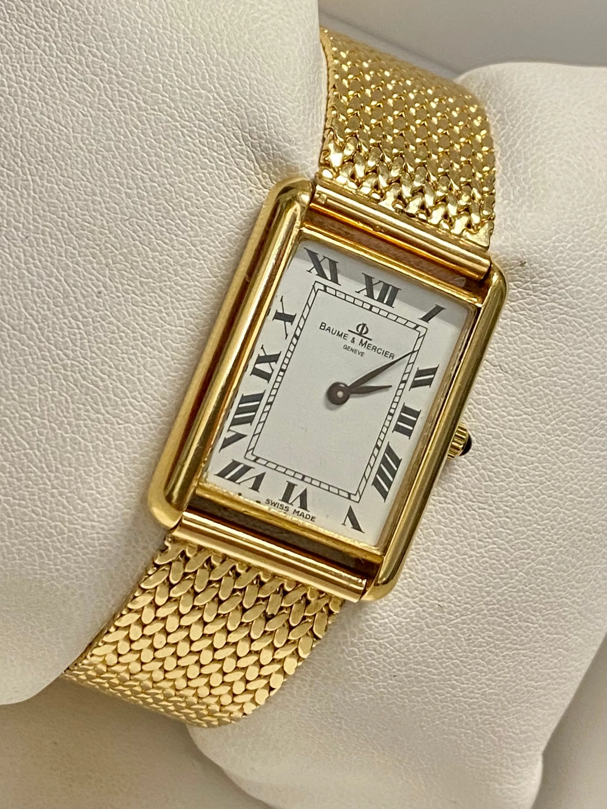BAUME & MERCIER Men's 18K YG Cartier Tank Style Wristwatch - $30K APR w/ COA!!!!