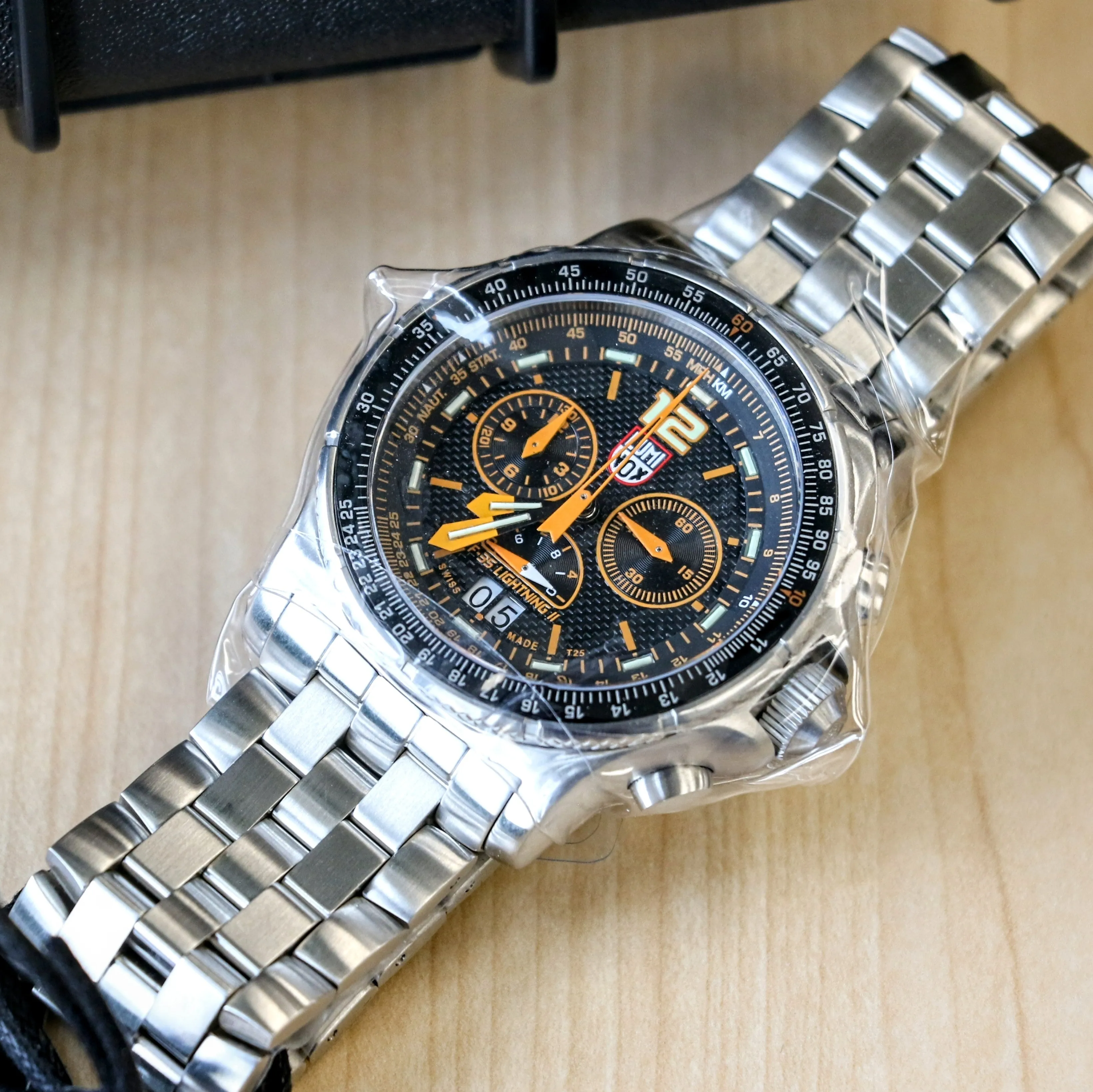 Brand-New LUMINOX F-35 Lightning II Chronograph Watch 9382 Quartz Wristwatch