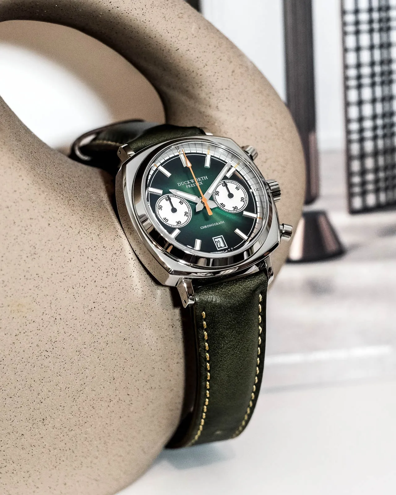 Duckworth Prestex 42 Green Sunburst Olive Green Leather