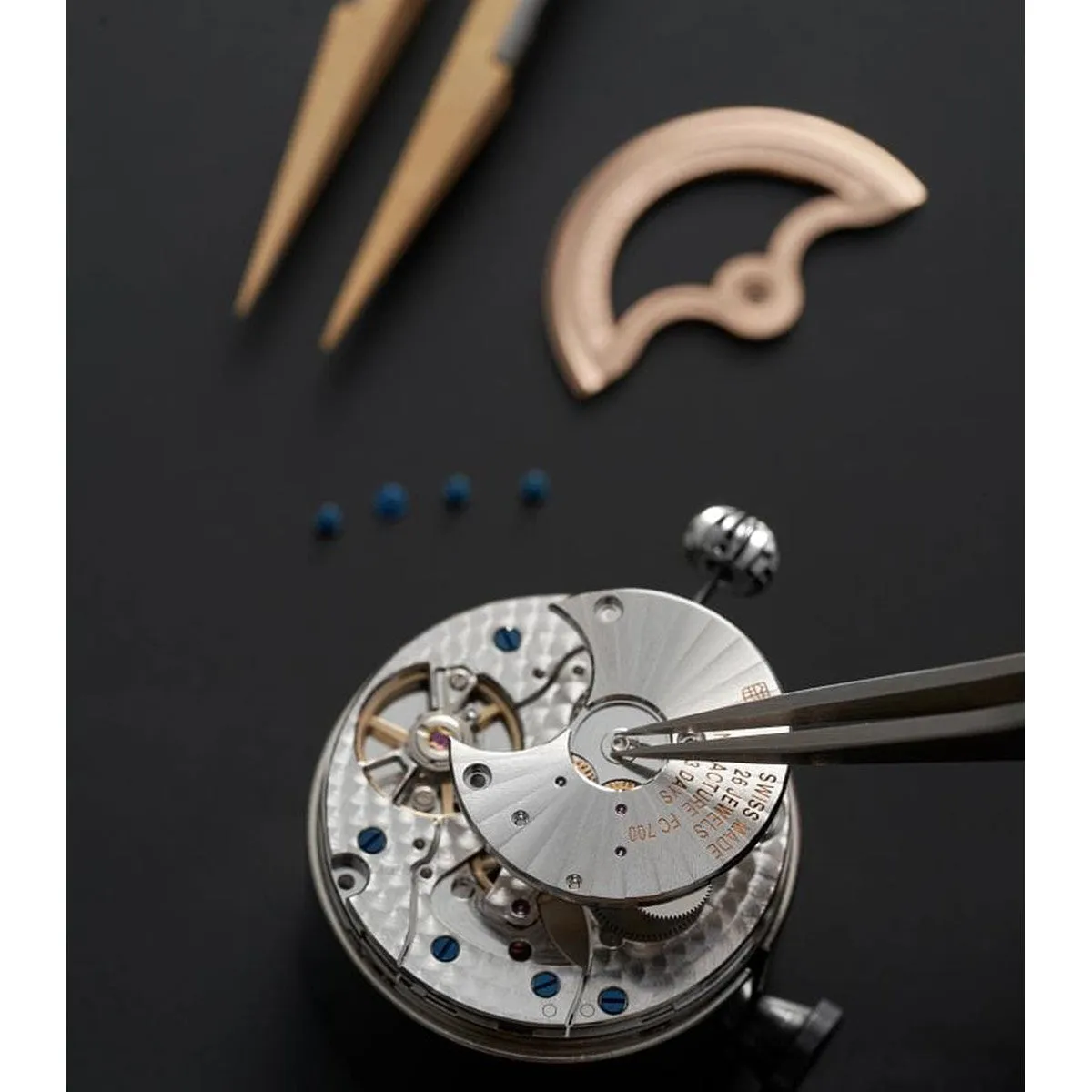 Manufacture Classic Moonphase Date - FC-716N3H6