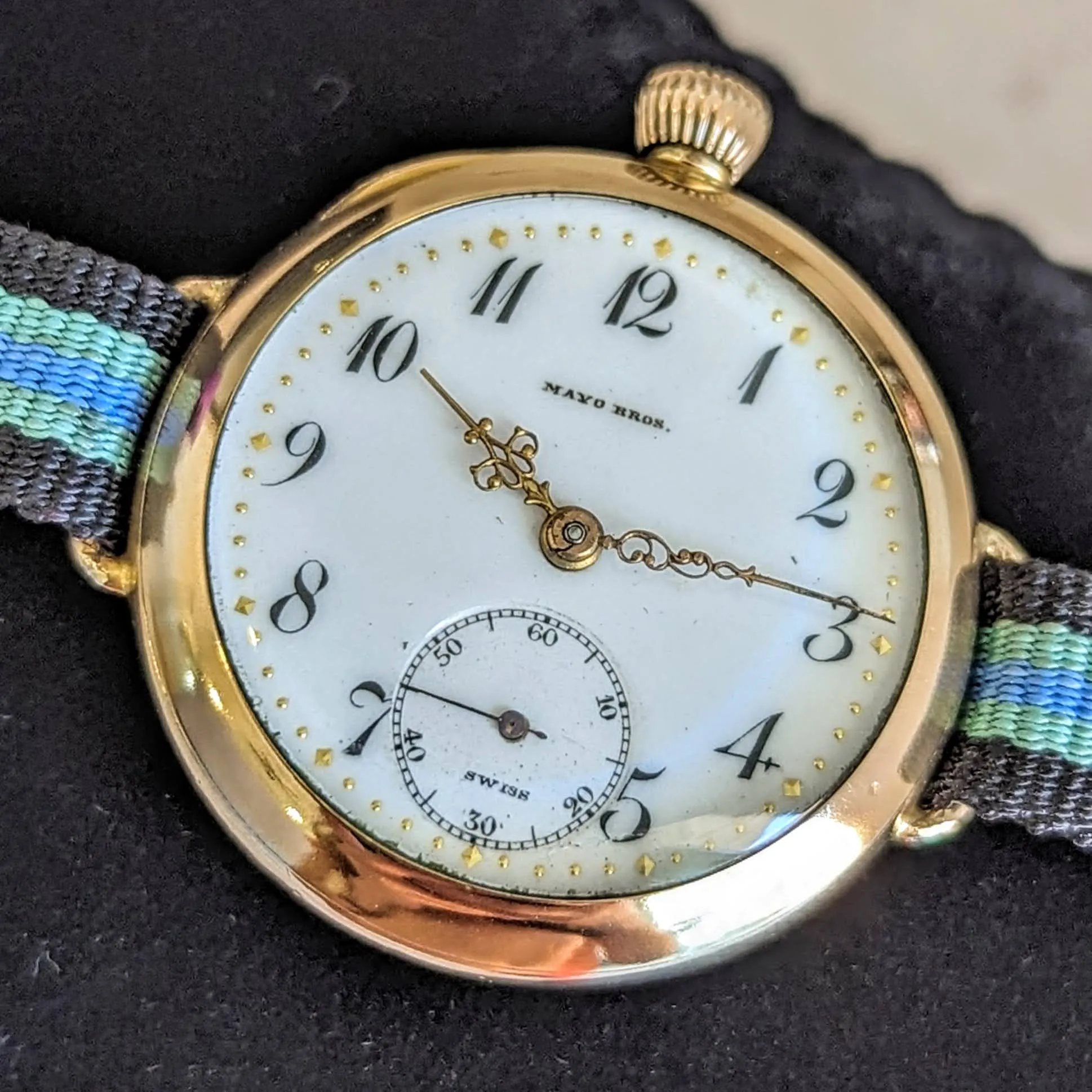MAYO BROS Wristwatch 15 Jewels 3 ADJ. Swiss Made 14K G.F. Vintage Watch