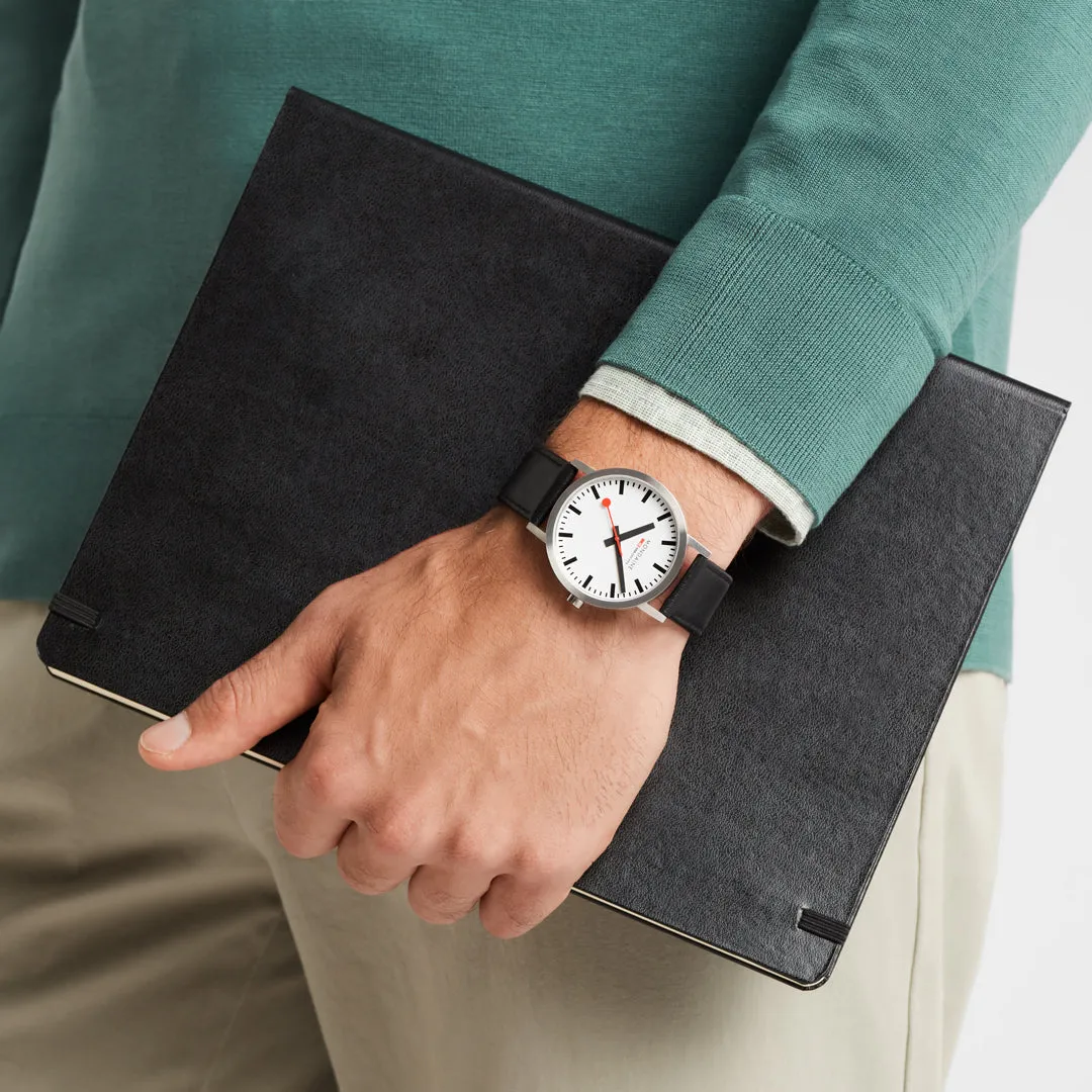 MOND Watch Classic