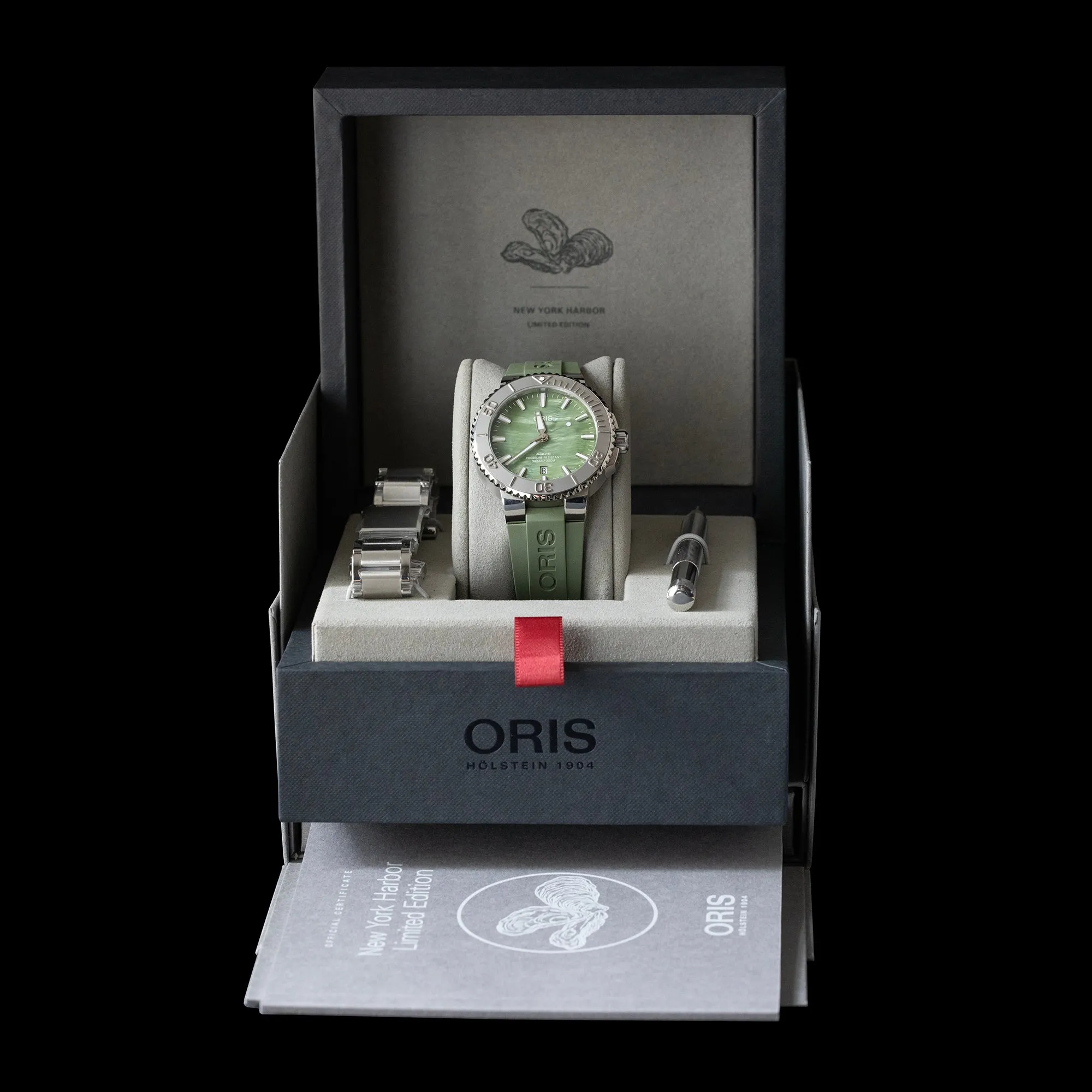Oris - 2022 Aquis 'New York Harbor' Limited Edition