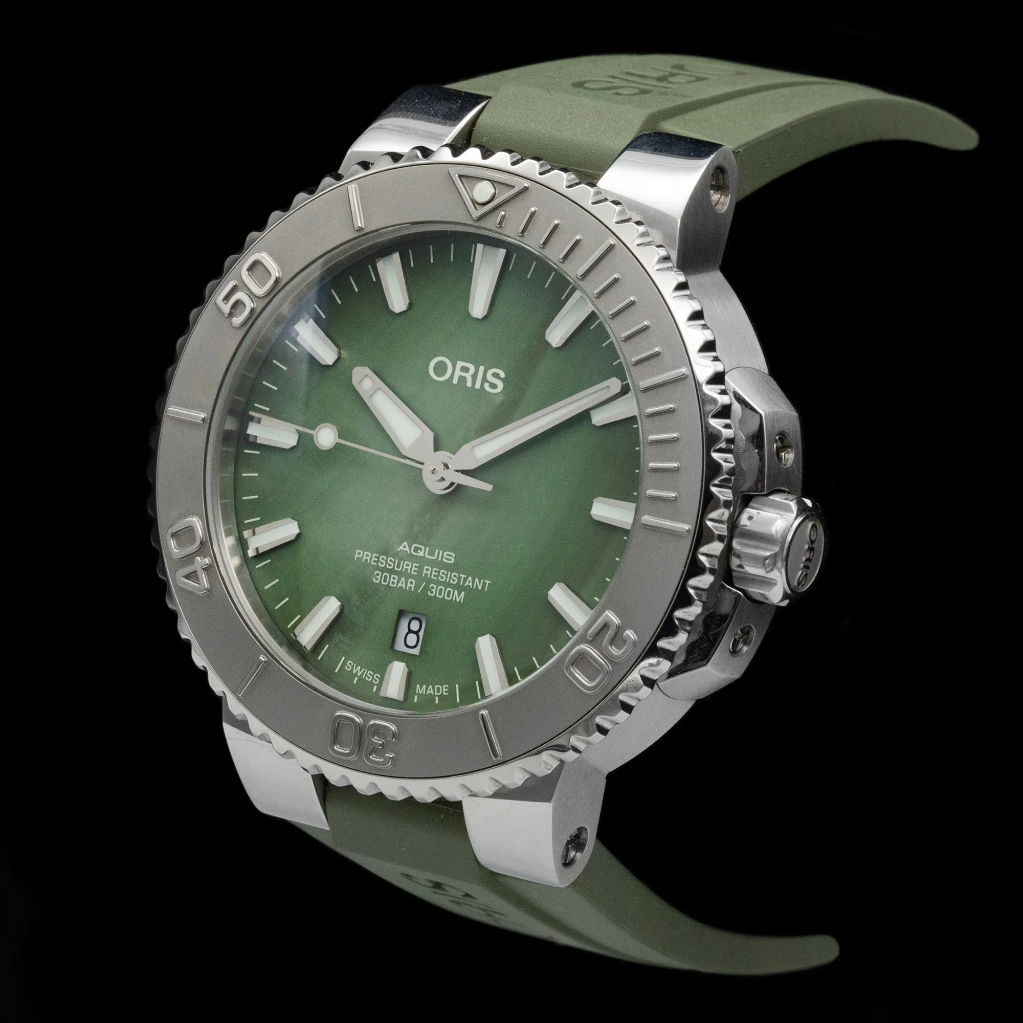 Oris - 2022 Aquis 'New York Harbor' Limited Edition