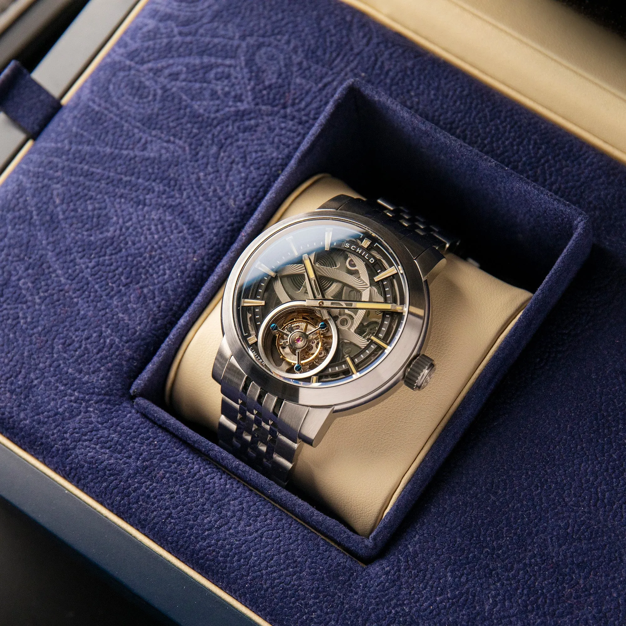 Schild Heinrich Tourbillon Raven Men's Watch  SC-1006-11