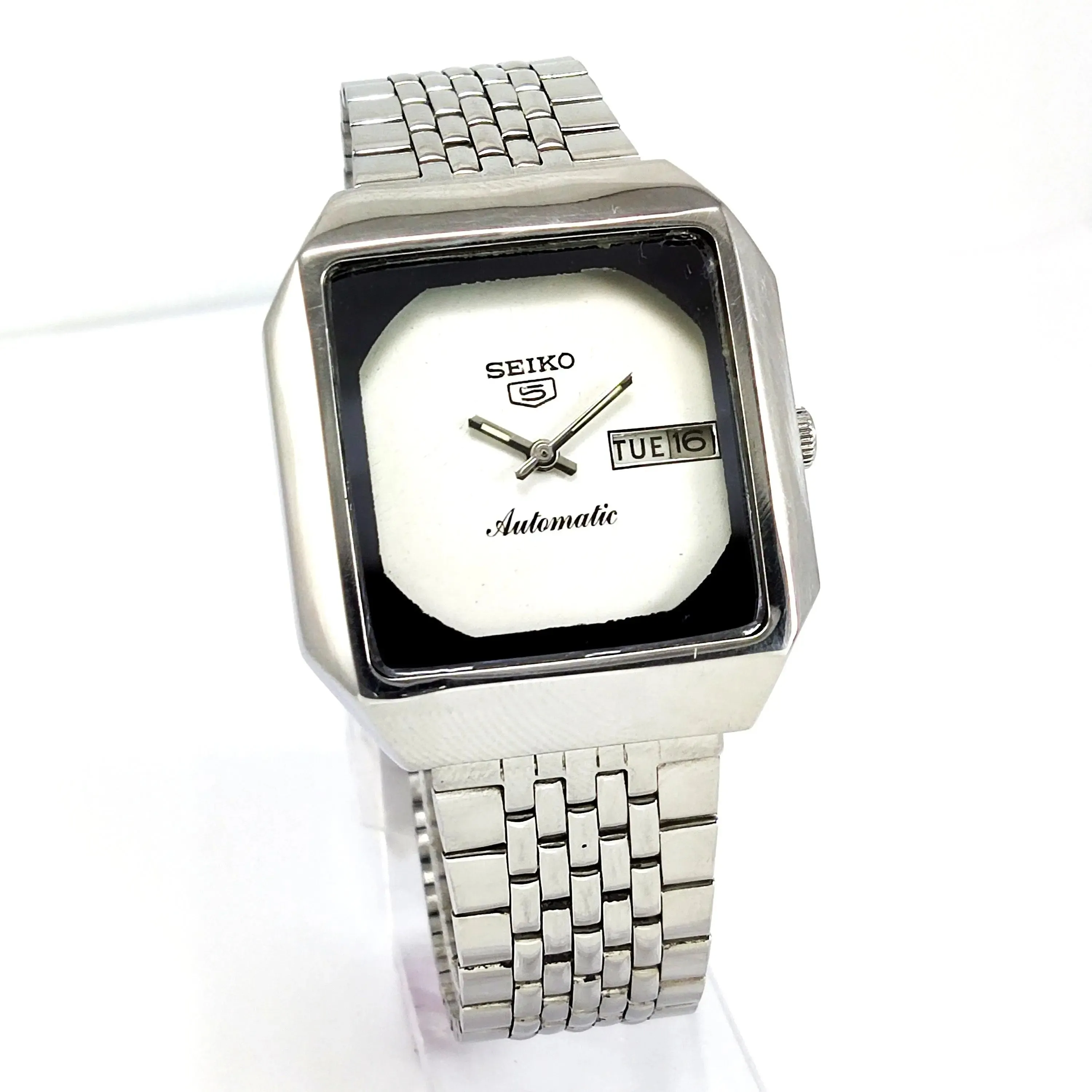 Seiko 5 Automatic-6309A Off-White Dial 17 Jewels Analog Day Date Men's Mechanical Watch