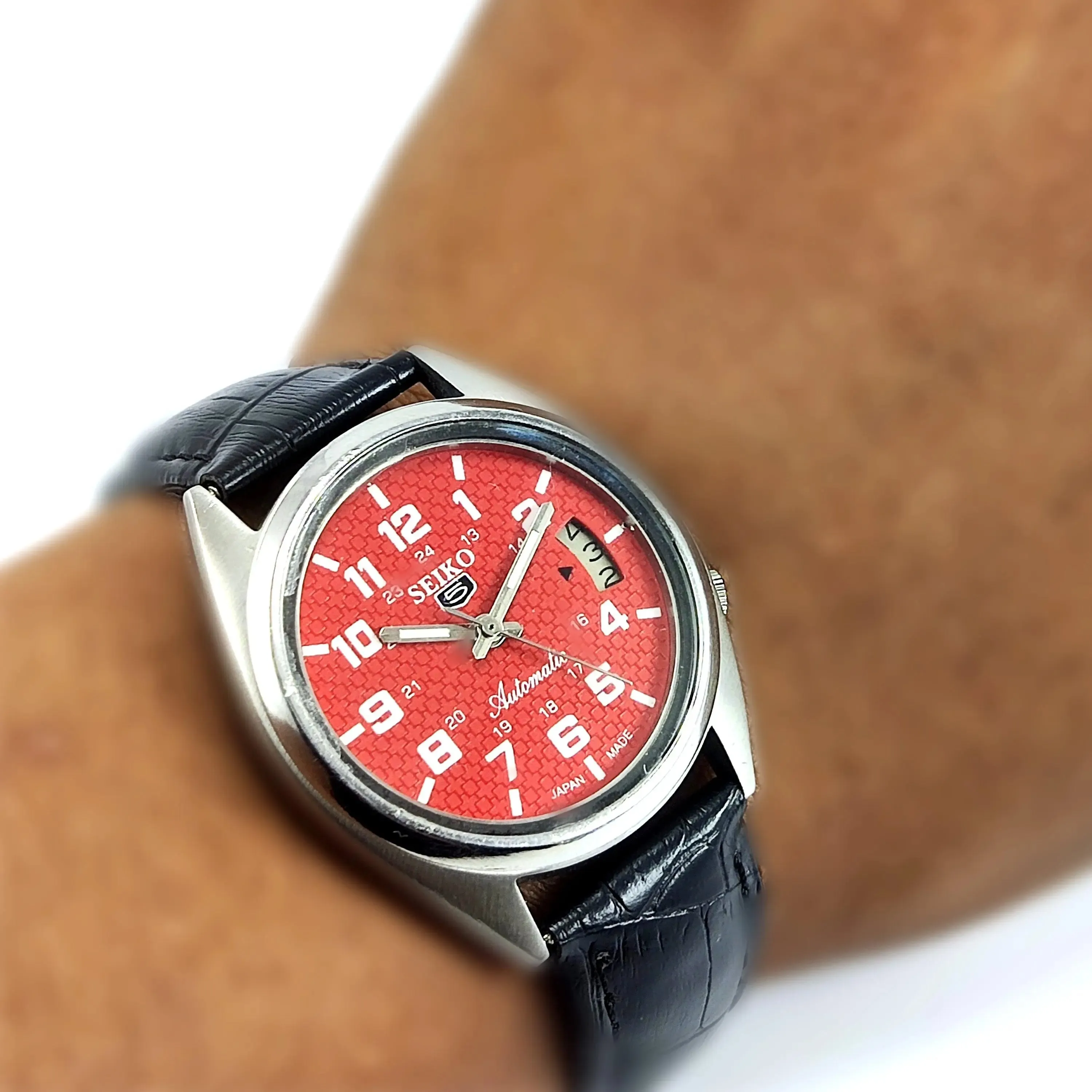Seiko 5 Automatic-7009A Red Dial 17Jewels Day Date Men's Wrist Mechanical Watch