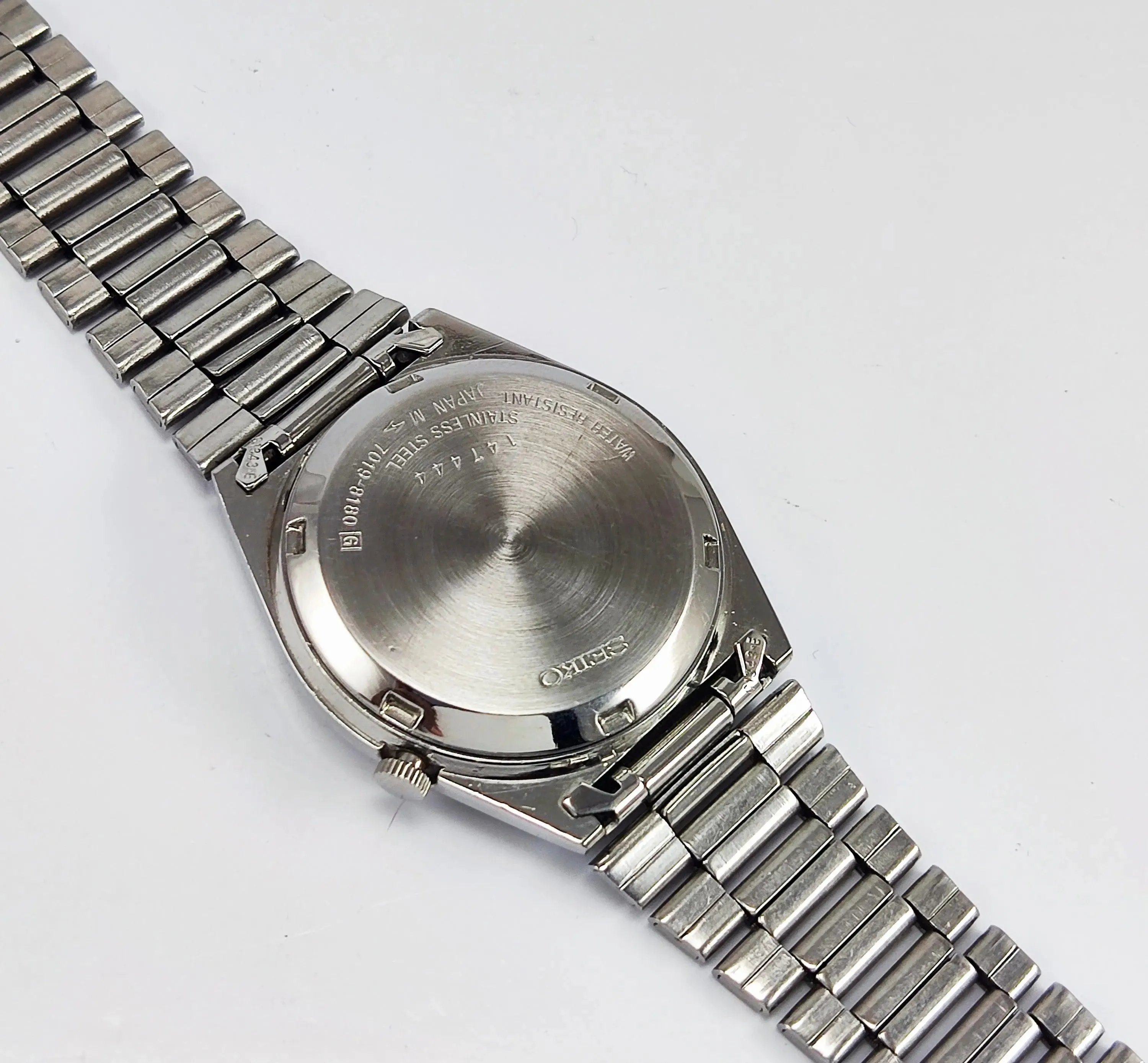 Seiko 5 Automatic-7019A Analog 21 Jewels Day Date Blue Dial Men's Wrist Mechanical Watch
