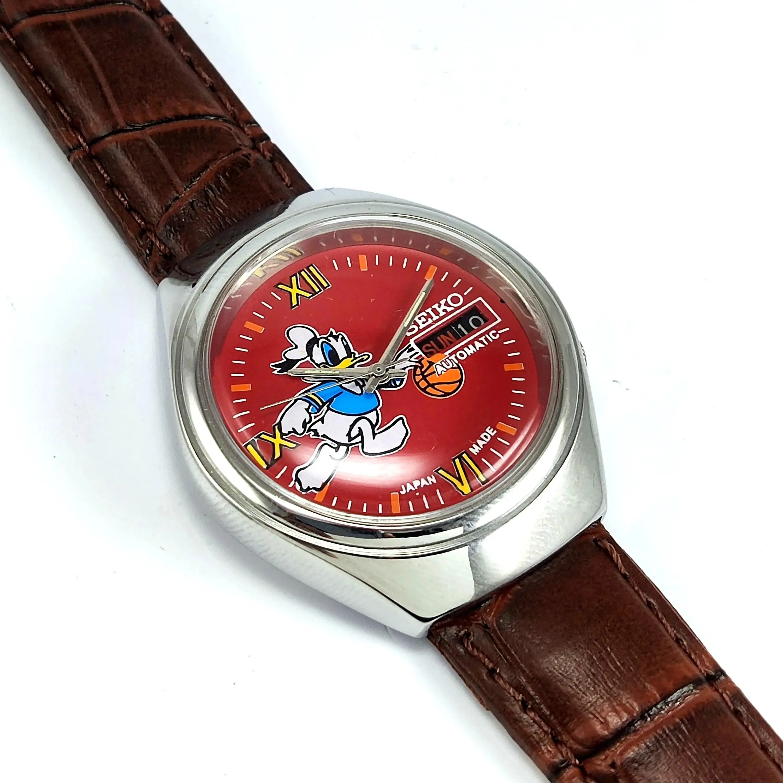 Seiko 5 Automatic-7019A Red Dial 21 Jewels Day Date Men's Mechanical Watch