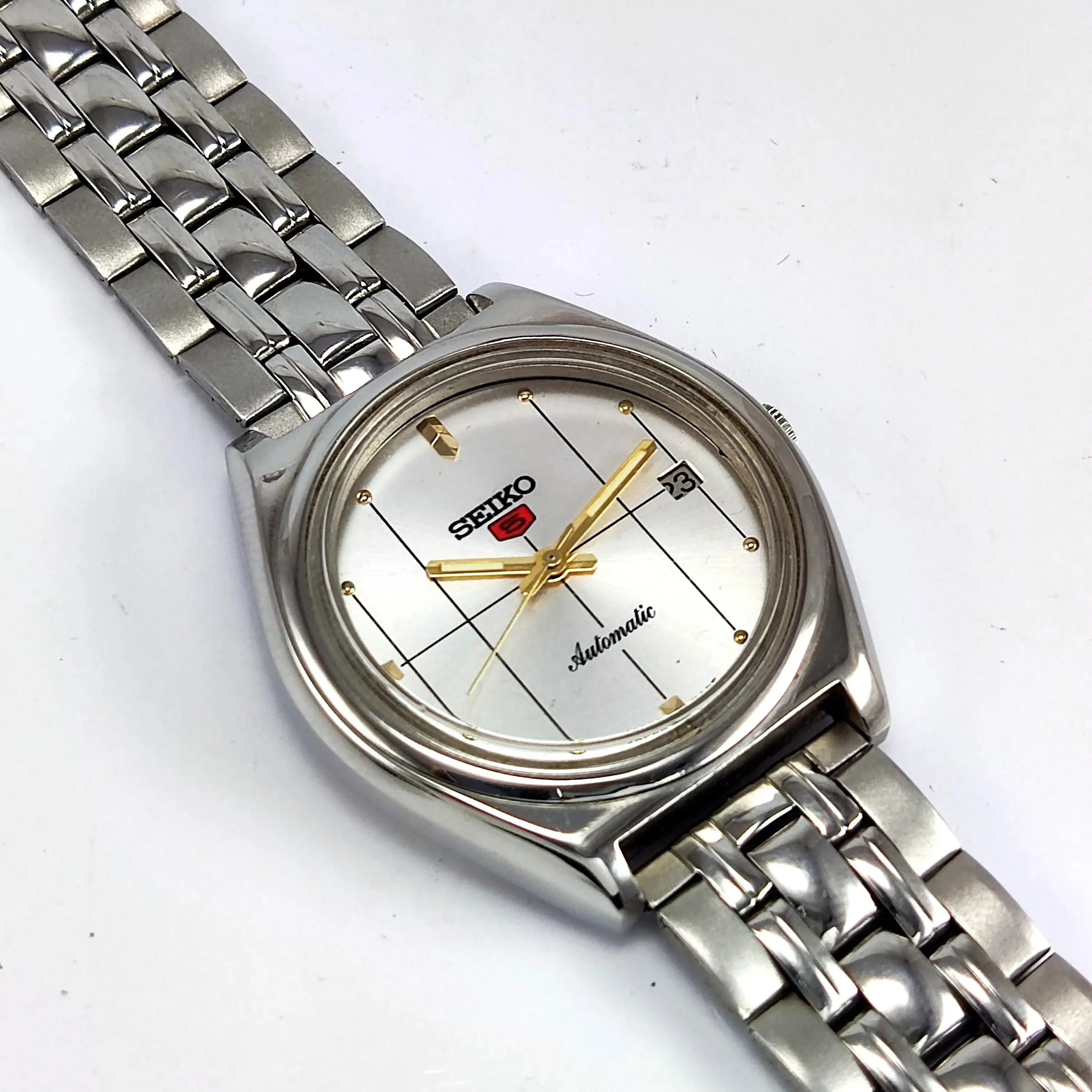 Seiko 5 Automatic-7025A Silver Dial 17 Jewels Day Date Men's Mechanical Watch