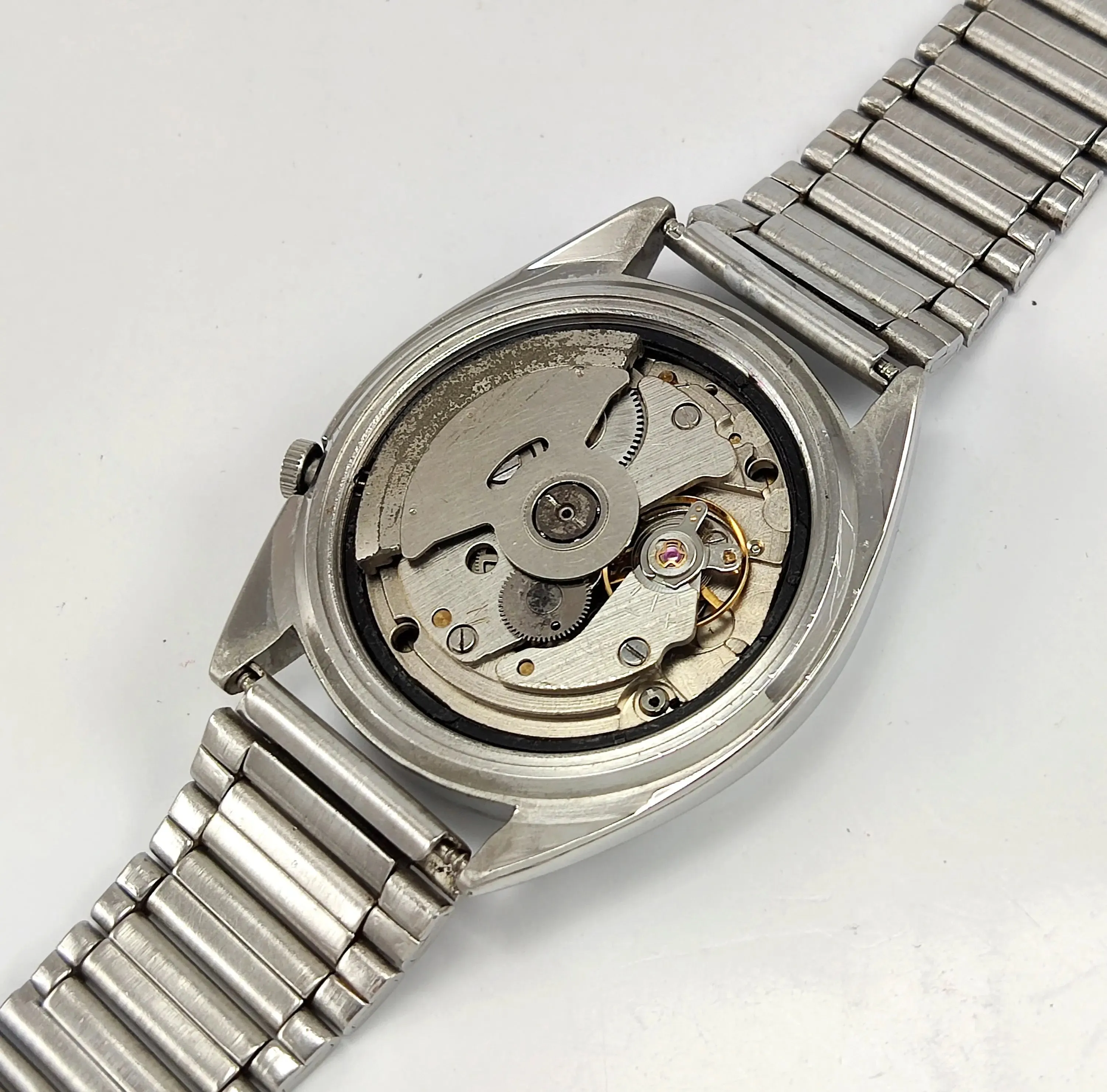 Seiko 5 Automatic Cream Dial 17 Jewels 7005A Men's Watch