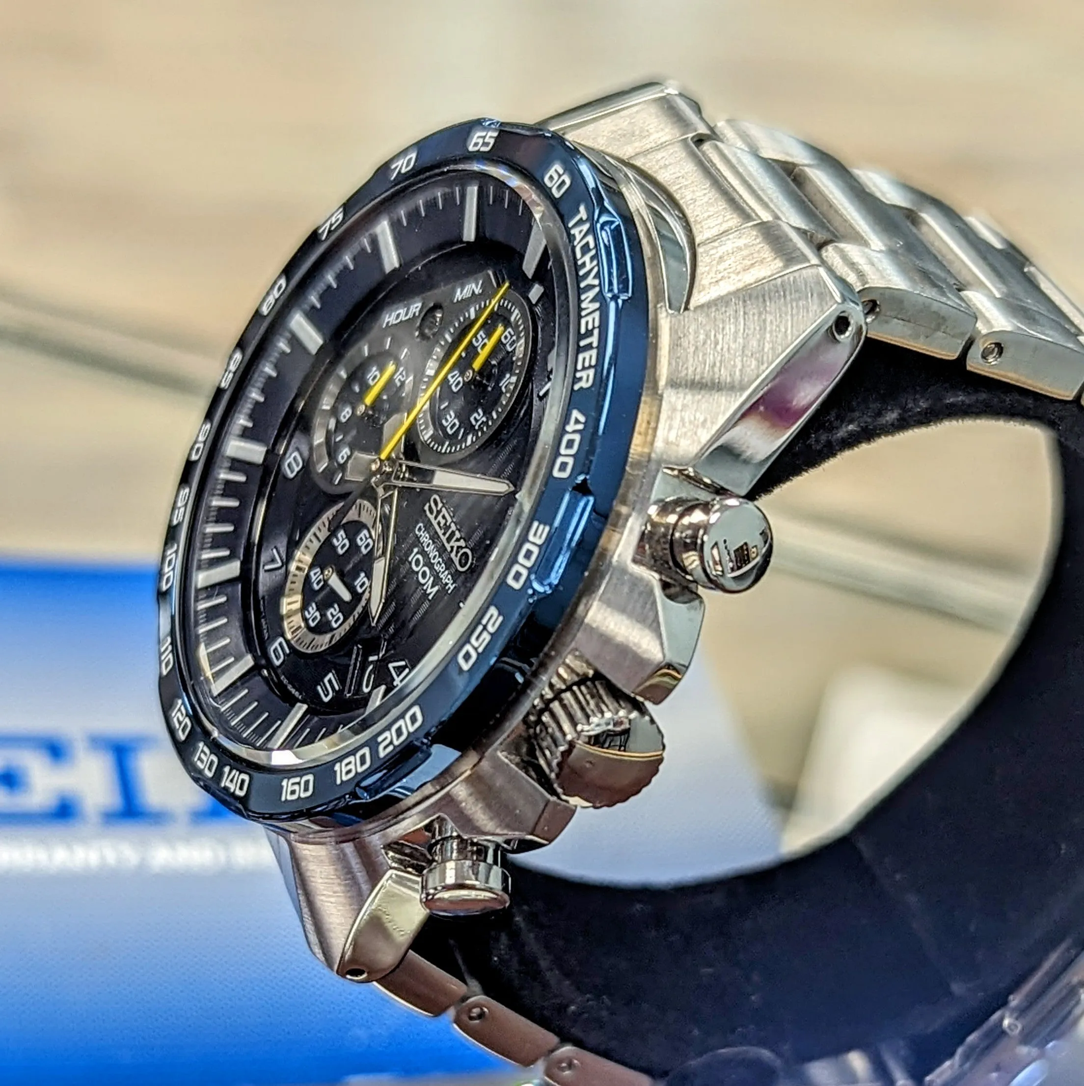 SEIKO Chronograph Watch 100M Ref. SSB321 Date Indicator 8T67-00H0 - Original Seiko Bracelet Box & Papers!