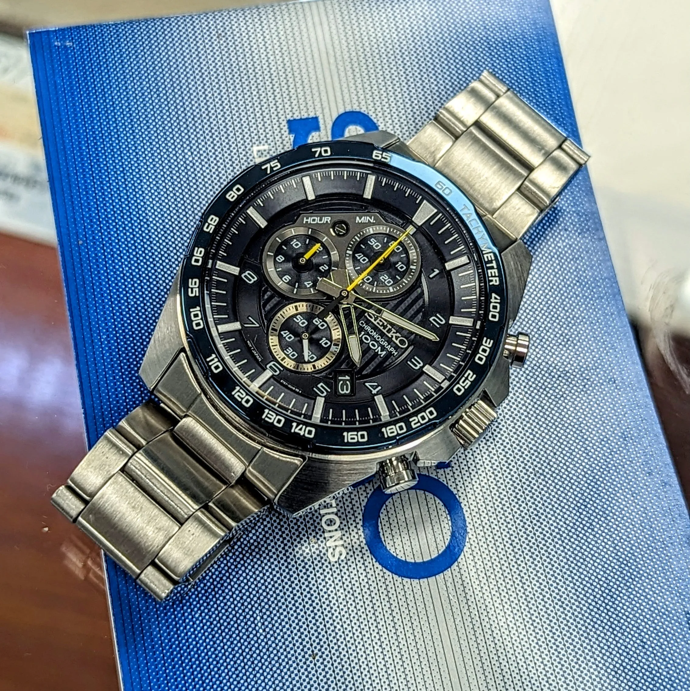 SEIKO Chronograph Watch 100M Ref. SSB321 Date Indicator 8T67-00H0 - Original Seiko Bracelet Box & Papers!