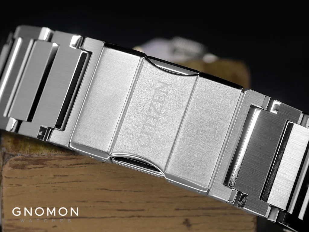 Series 8 890 Automatic Blue Ref. NB6060-58L