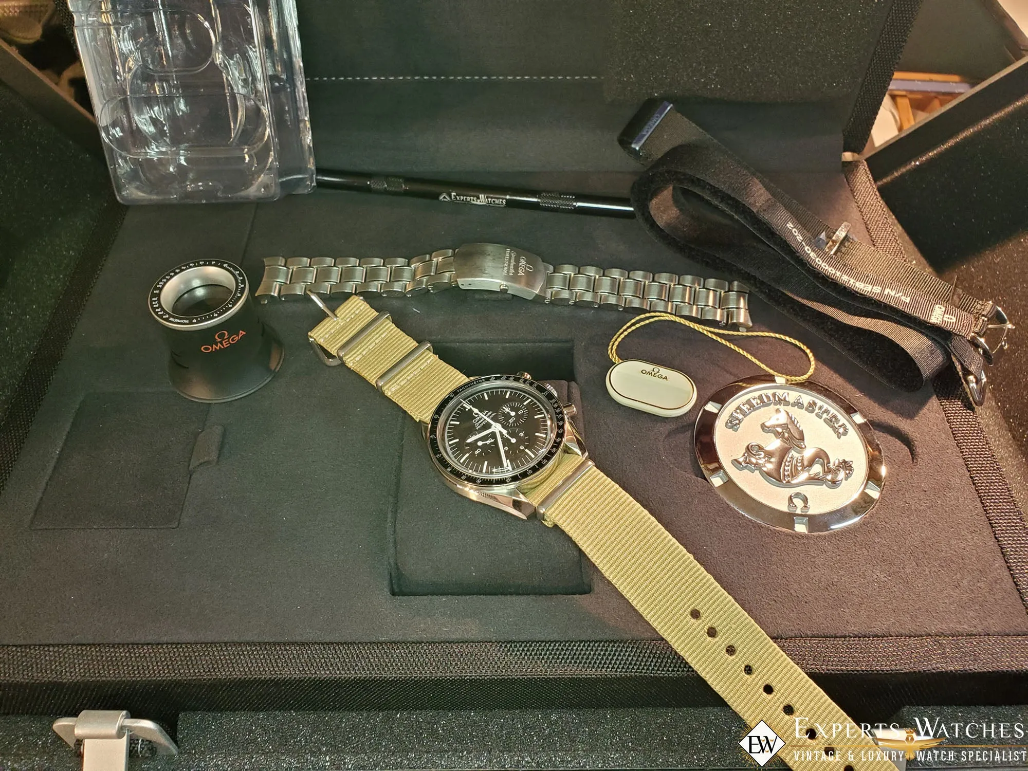 Sold!!! Omega Speedmaster Professional Chronograph 311.30.42.30.01.005 1861 42mm Black