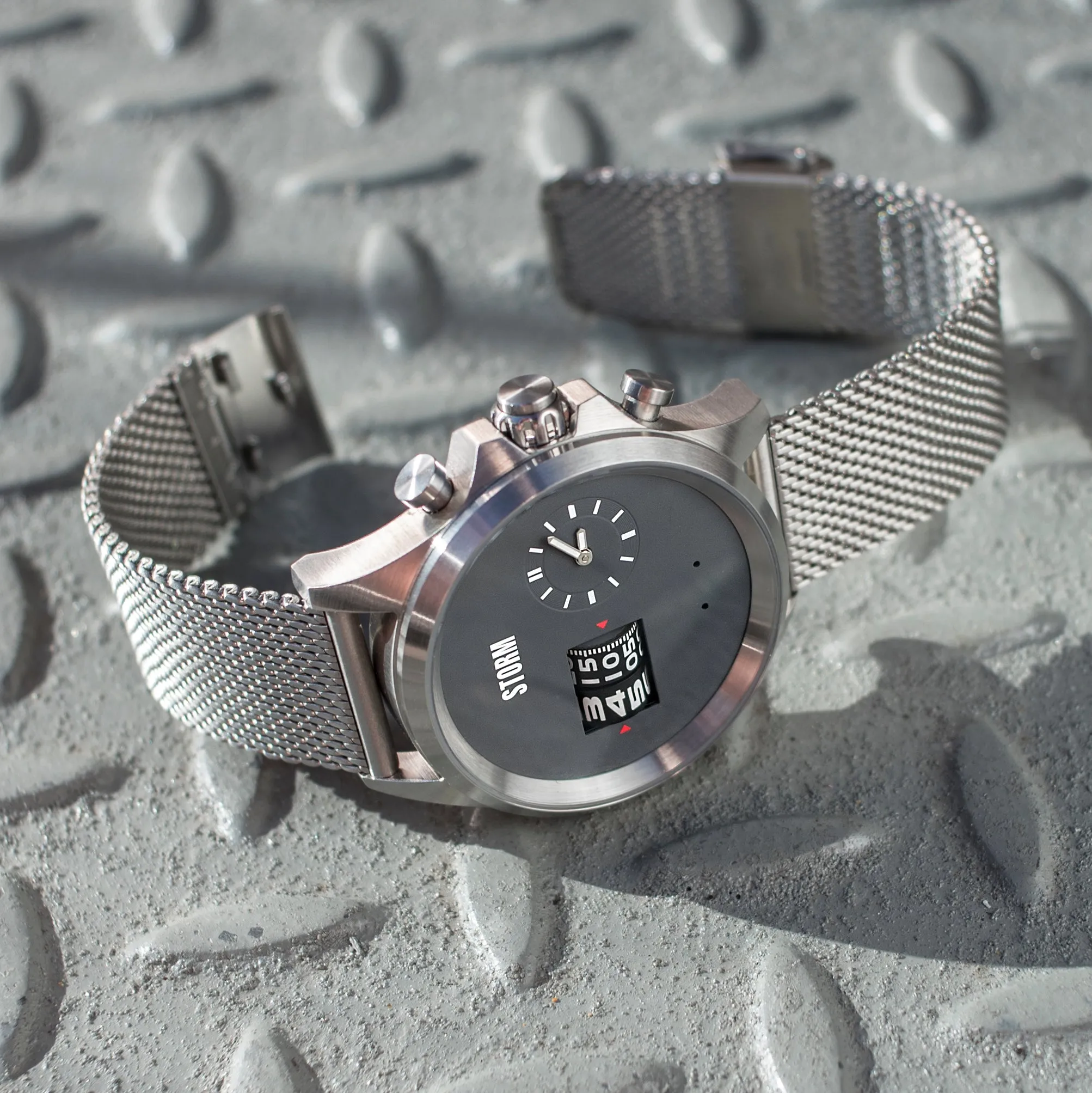 STR Watches Kombitron Grey