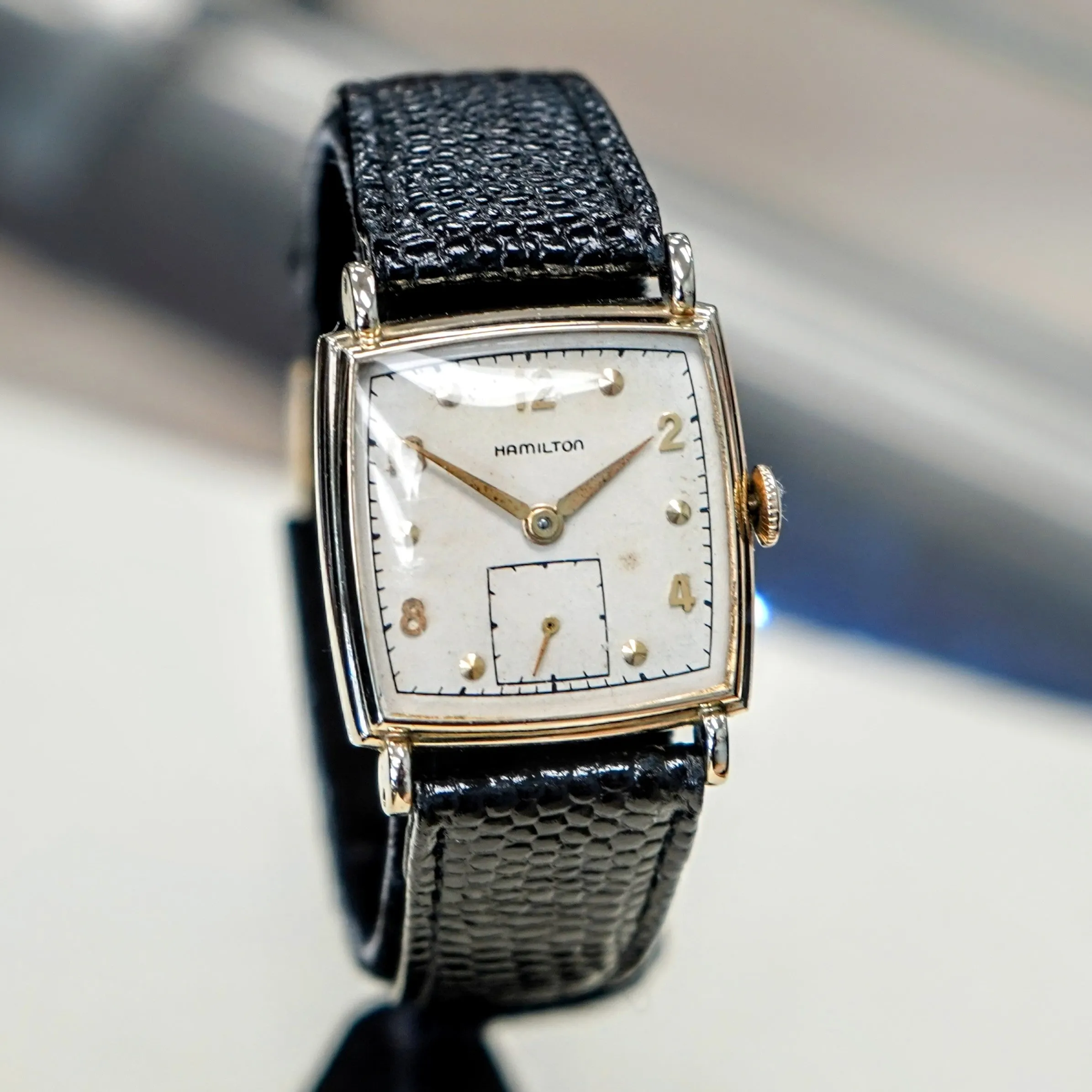 Vintage HAMILTON Dyson Watch 17 Jewels Grade 747 Square Case & Fancy Lugs - 14K GF