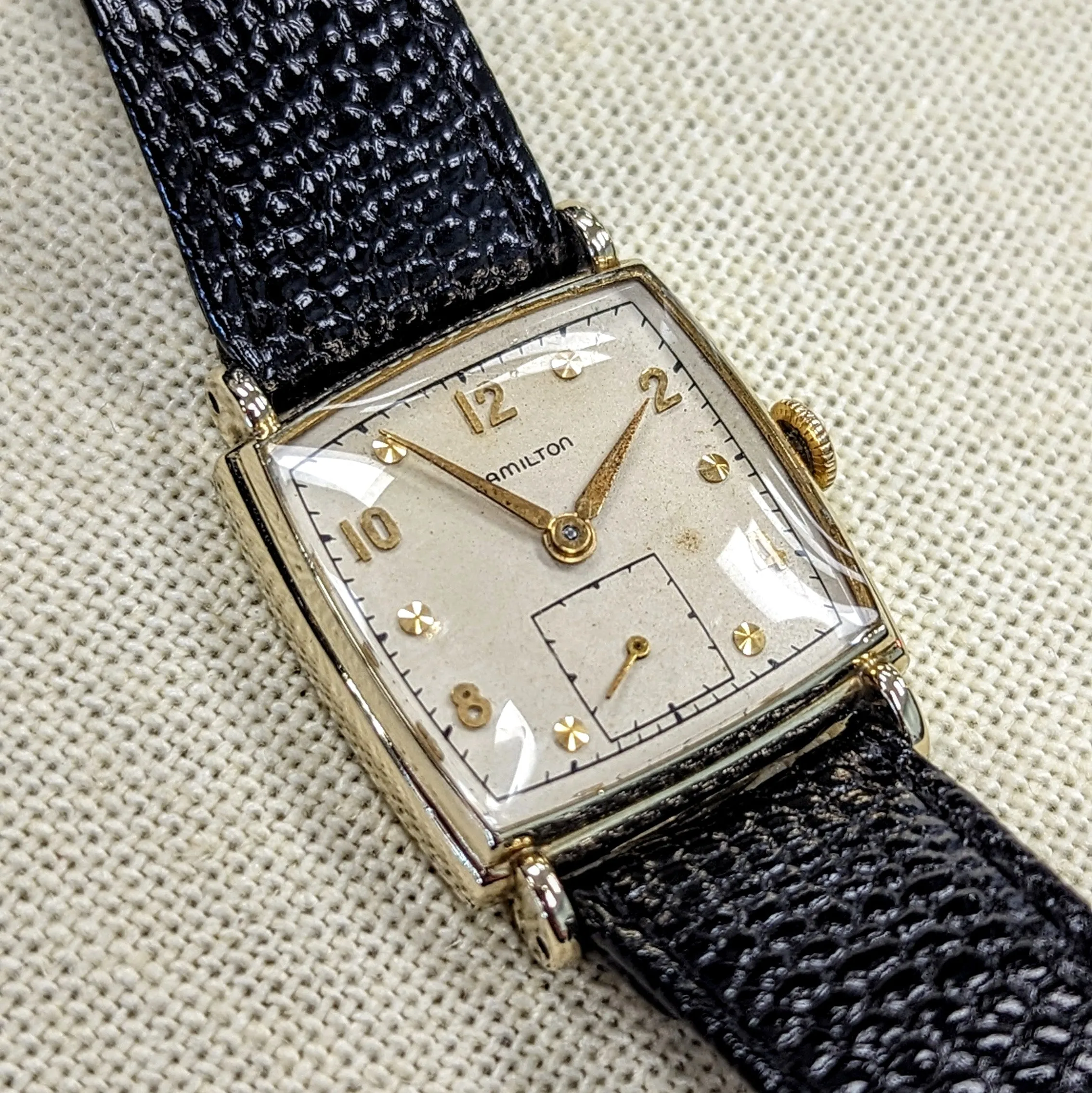 Vintage HAMILTON Dyson Watch 17 Jewels Grade 747 Square Case & Fancy Lugs - 14K GF